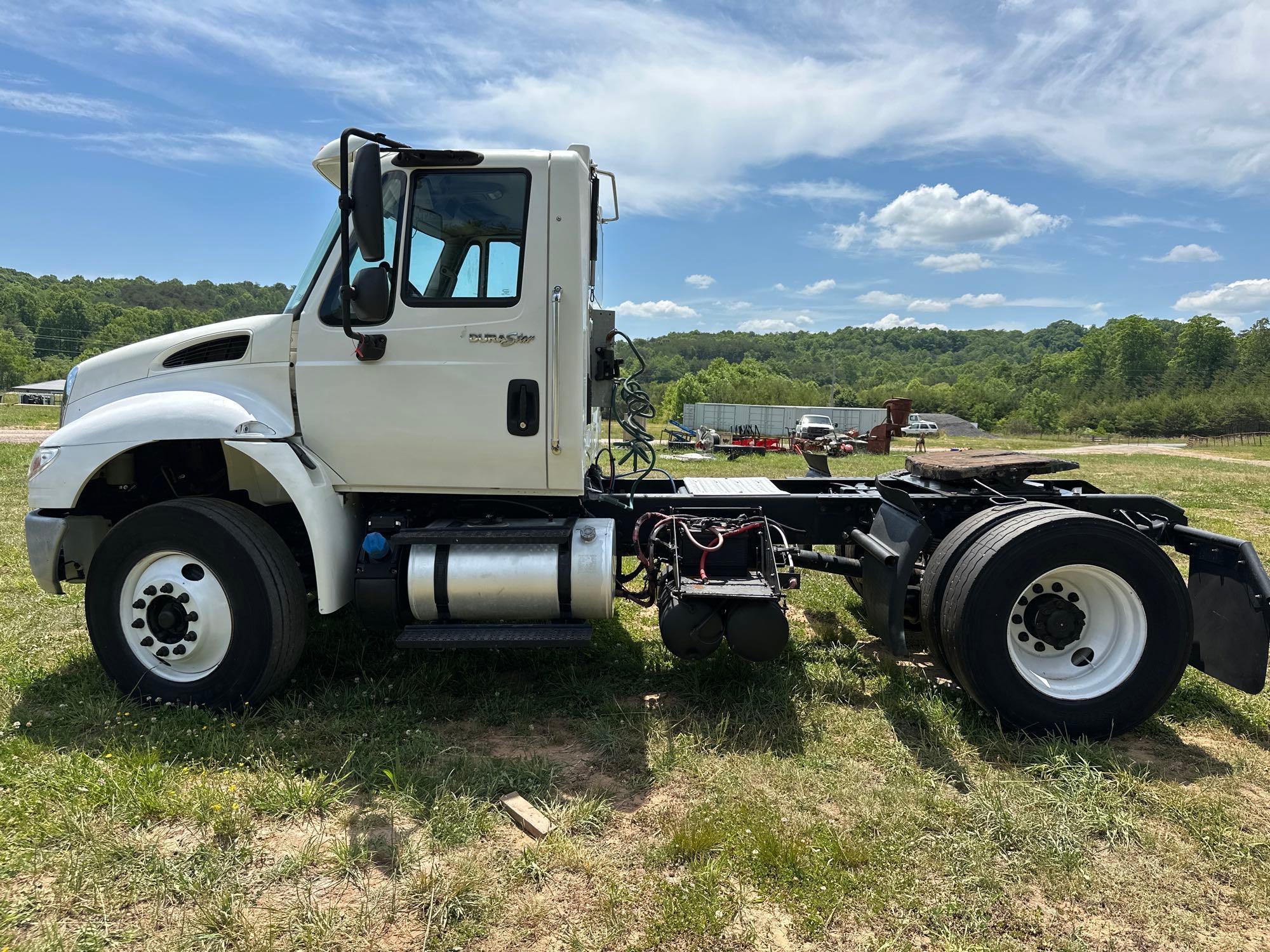 2016 International DuraStar 4400
