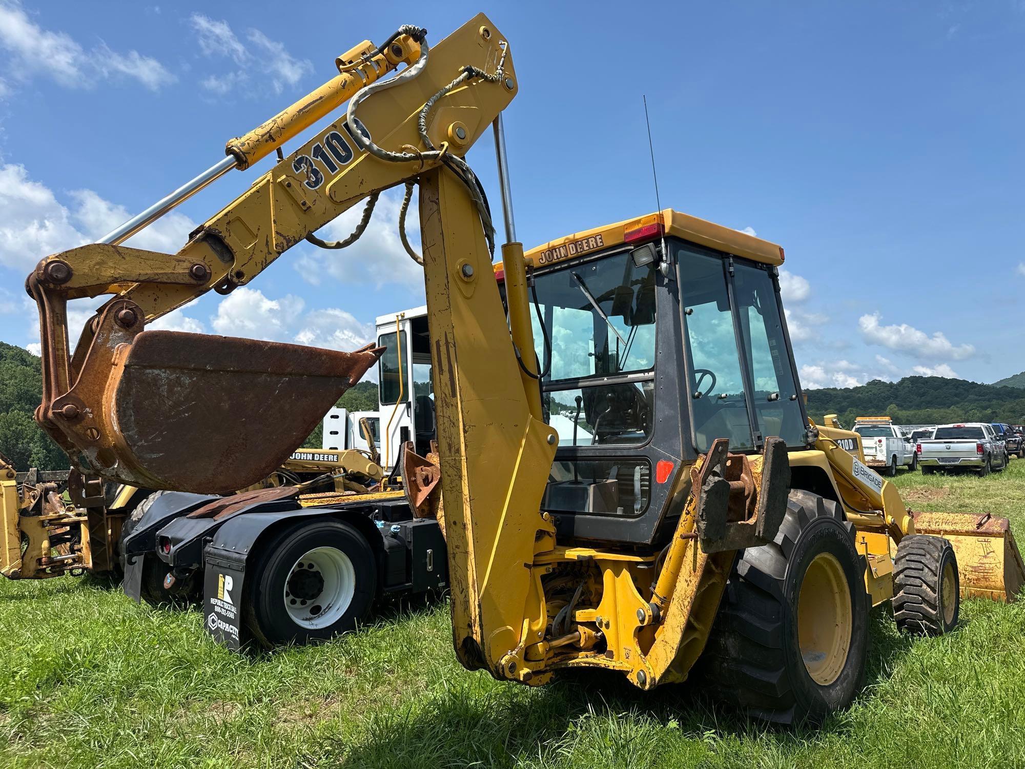 John Deere 310D