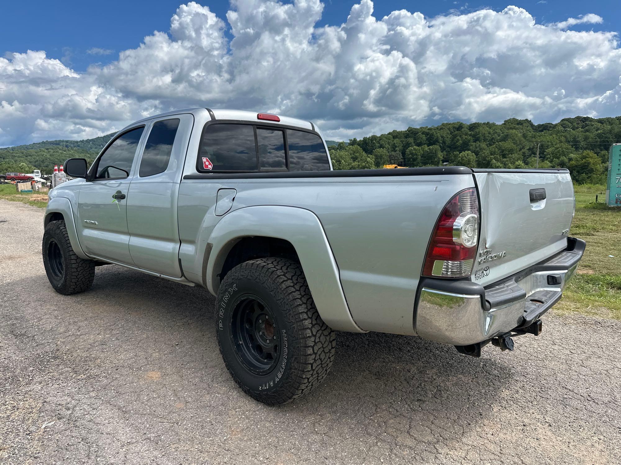 2012 Toyota TACOMA