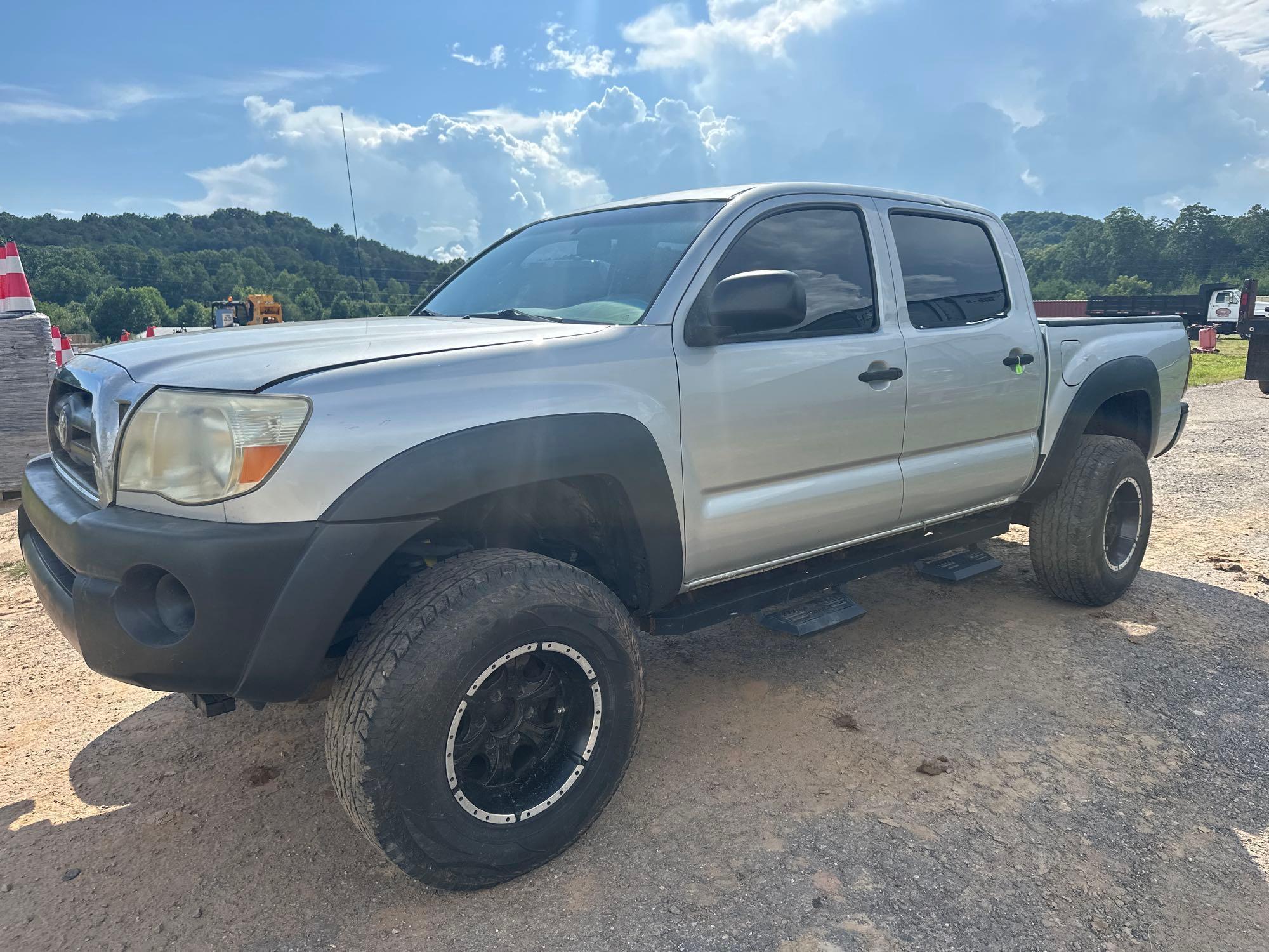 2006 Toyota TACOMA