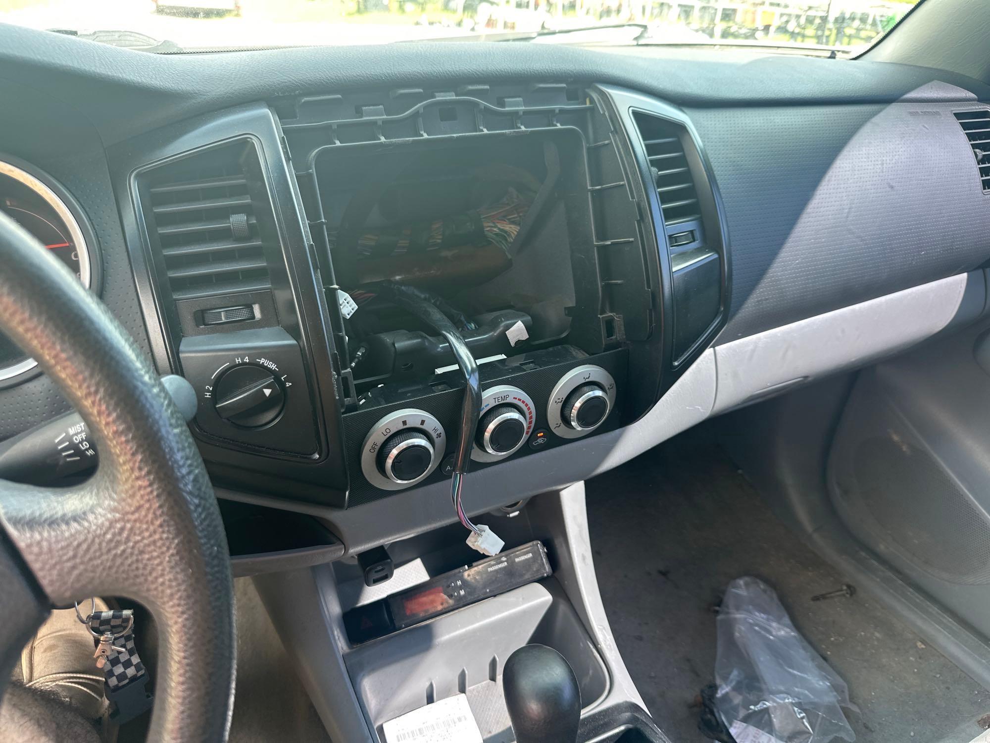 2006 Toyota TACOMA