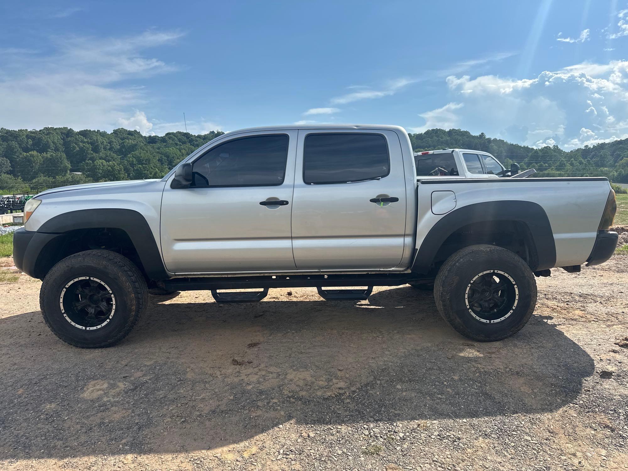 2006 Toyota TACOMA