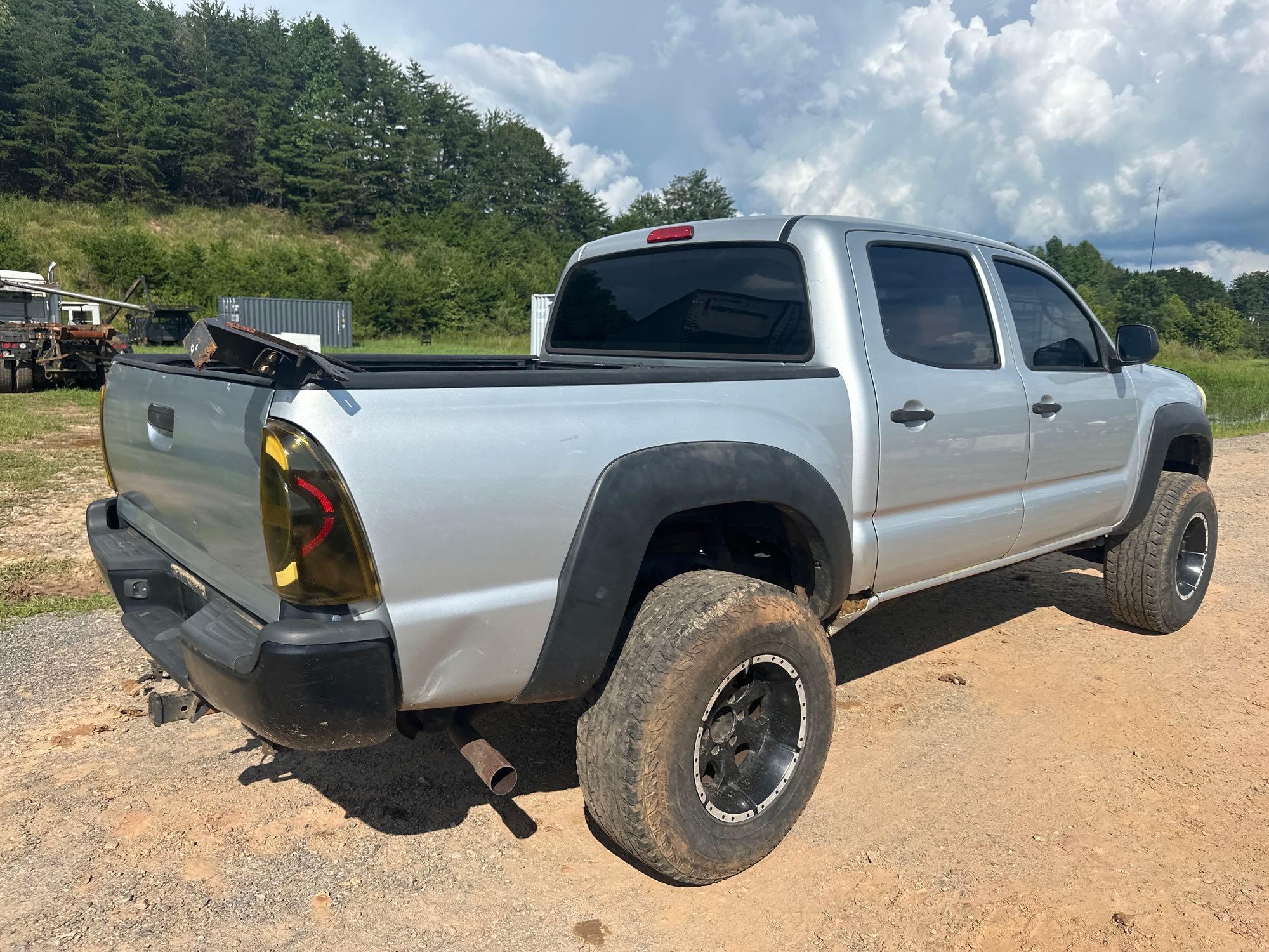 2006 Toyota TACOMA