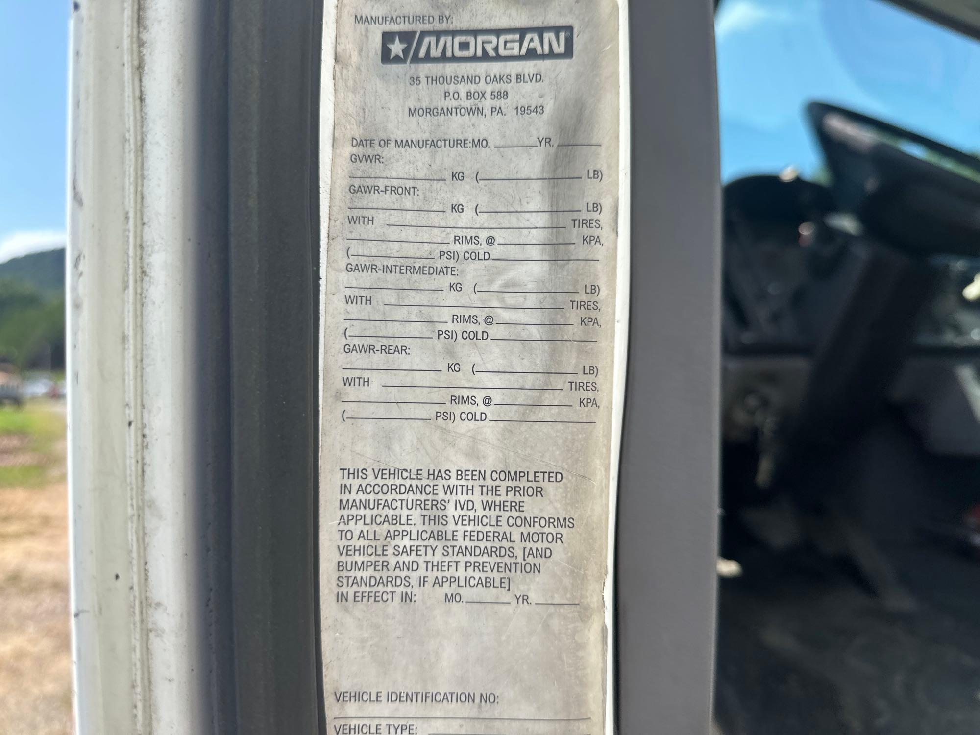 2010 Freightliner M2 106
