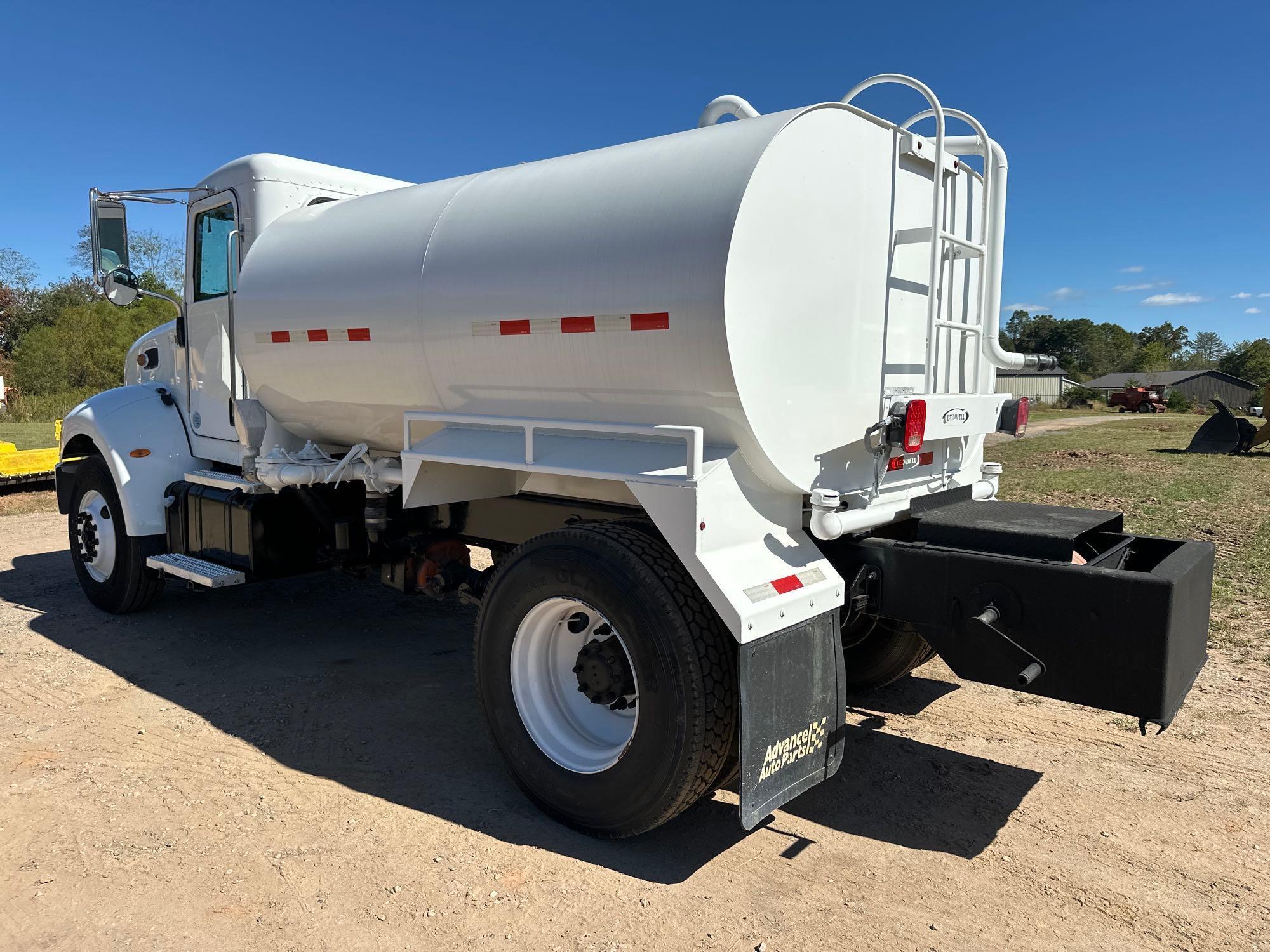 2017 Peterbilt 337