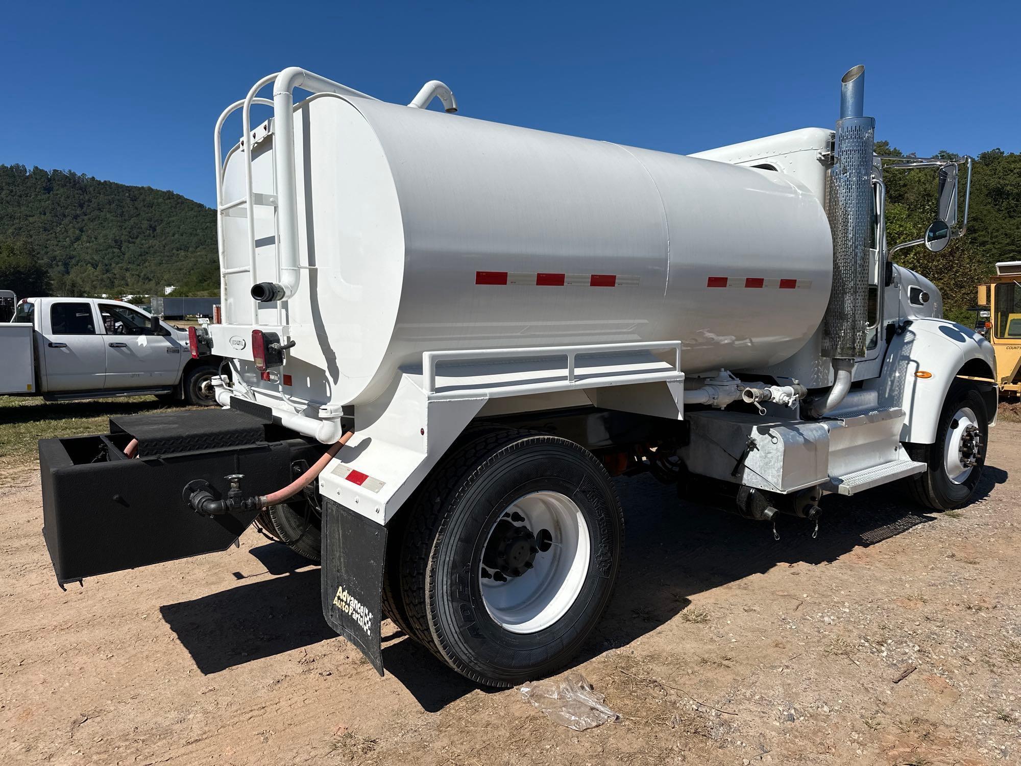 2017 Peterbilt 337