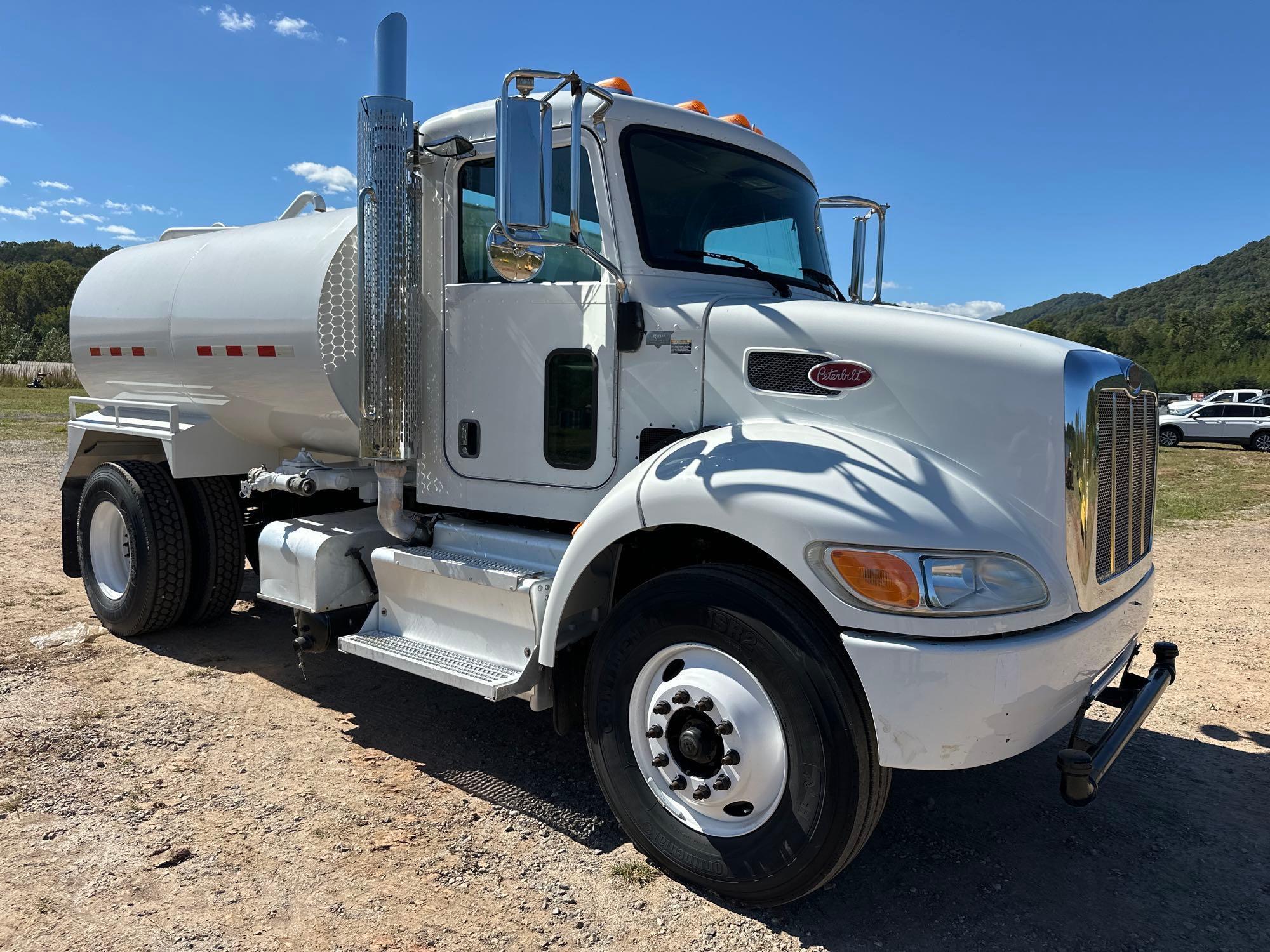 2017 Peterbilt 337