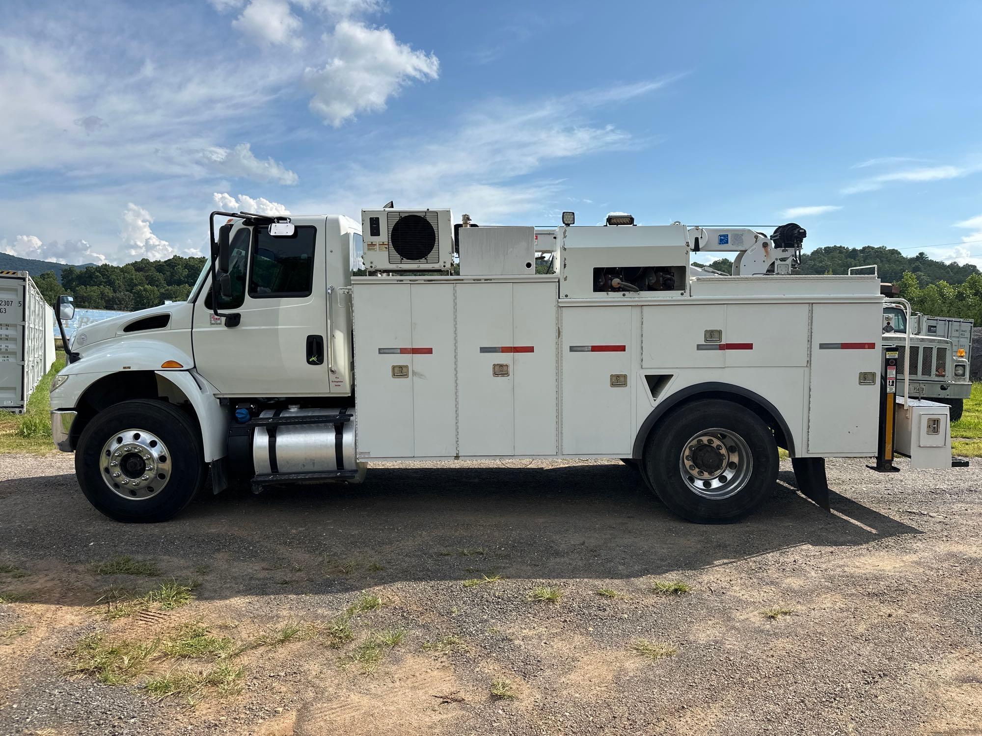 2017 International WORKSTAR