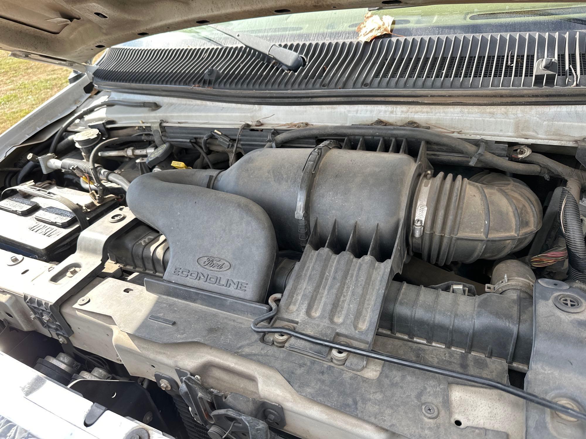 2008 Ford Econoline Van