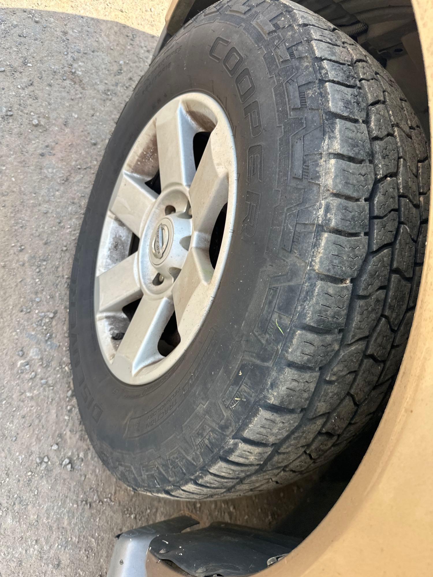 2004 Nissan ARMADA