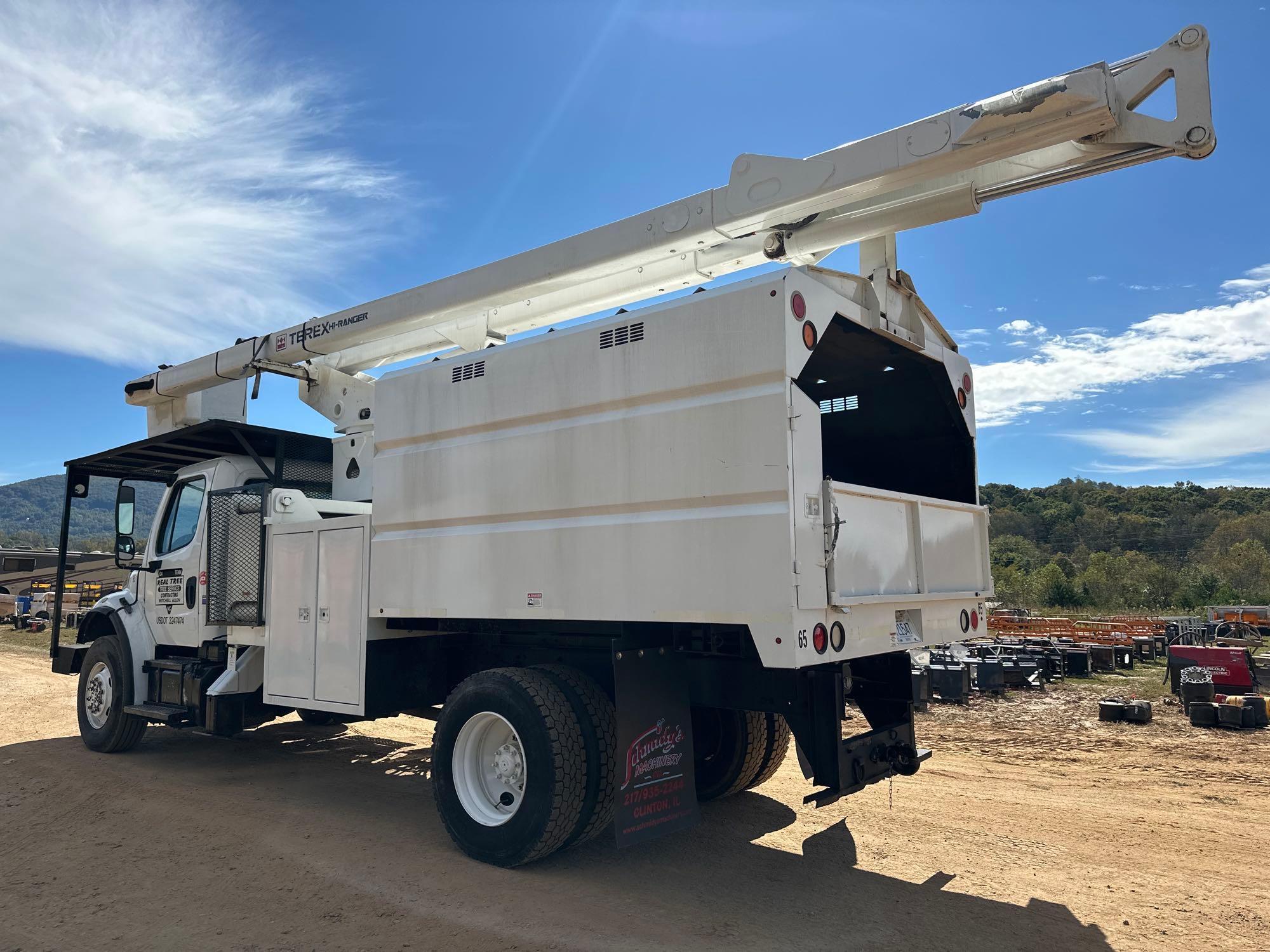 2013 Freightliner M2 106