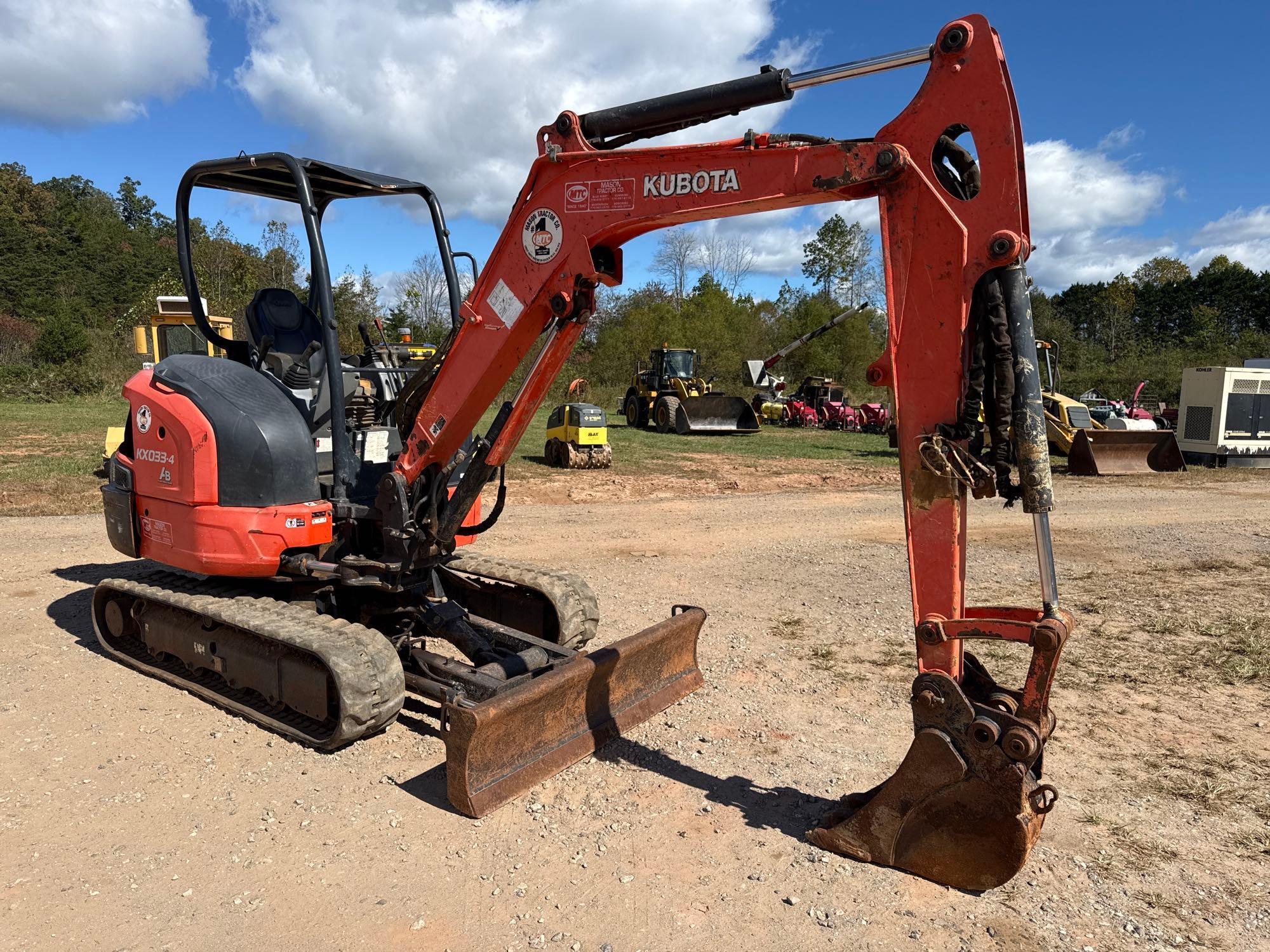 Kubota KX033