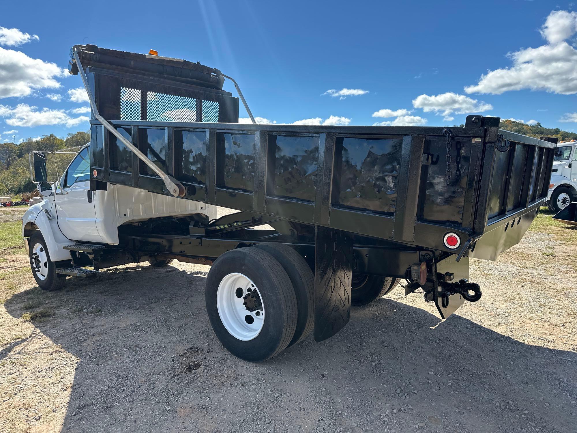 2007 Ford F650