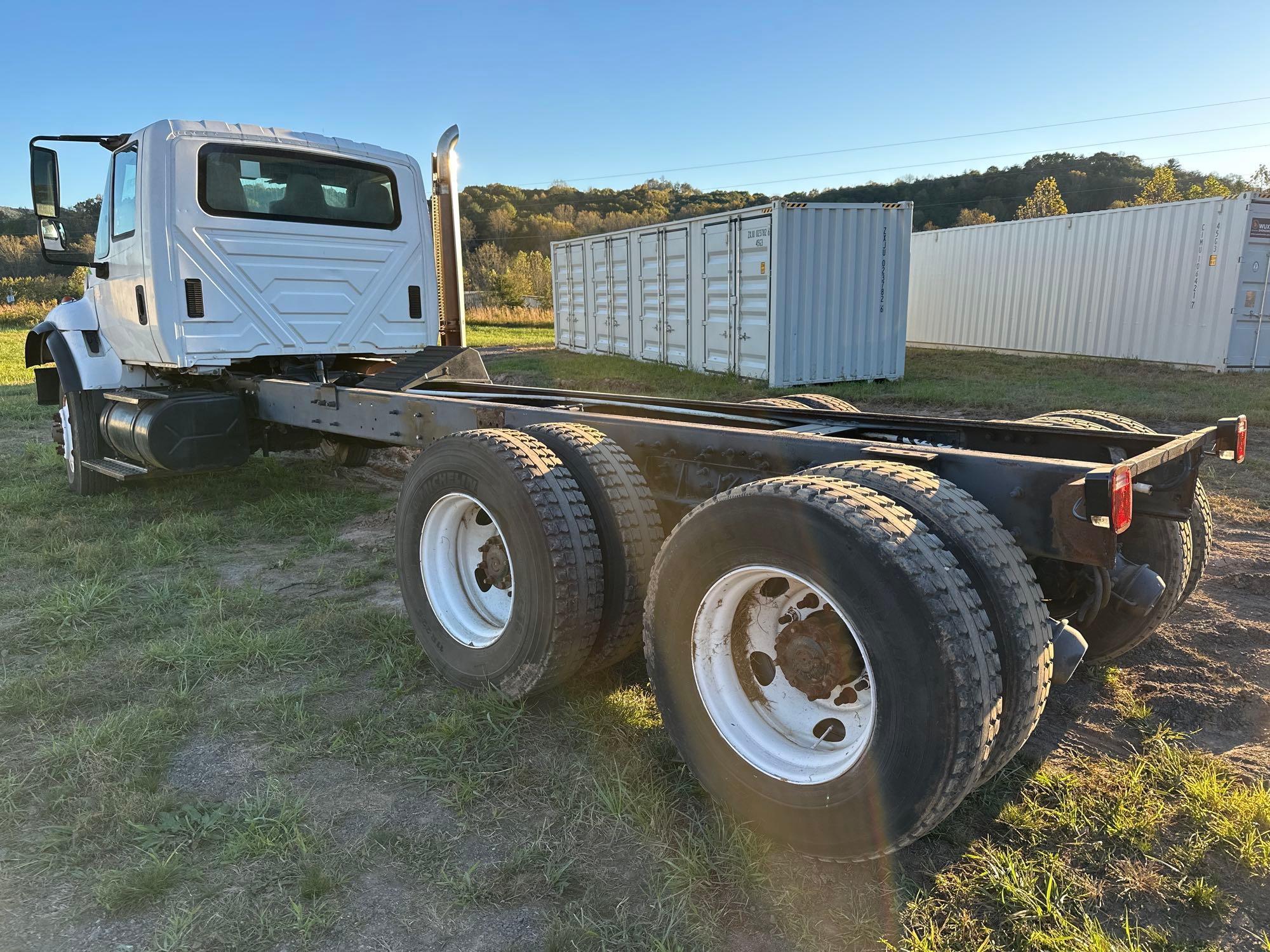 2003 International 7400