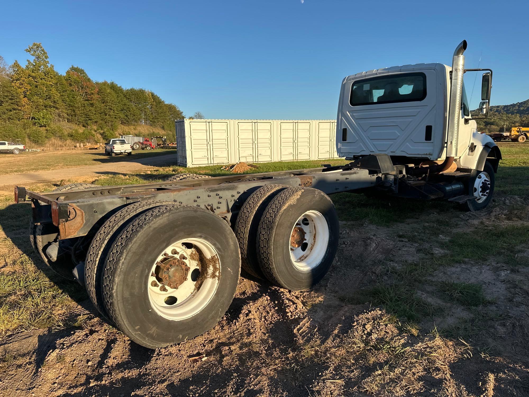 2003 International 7400