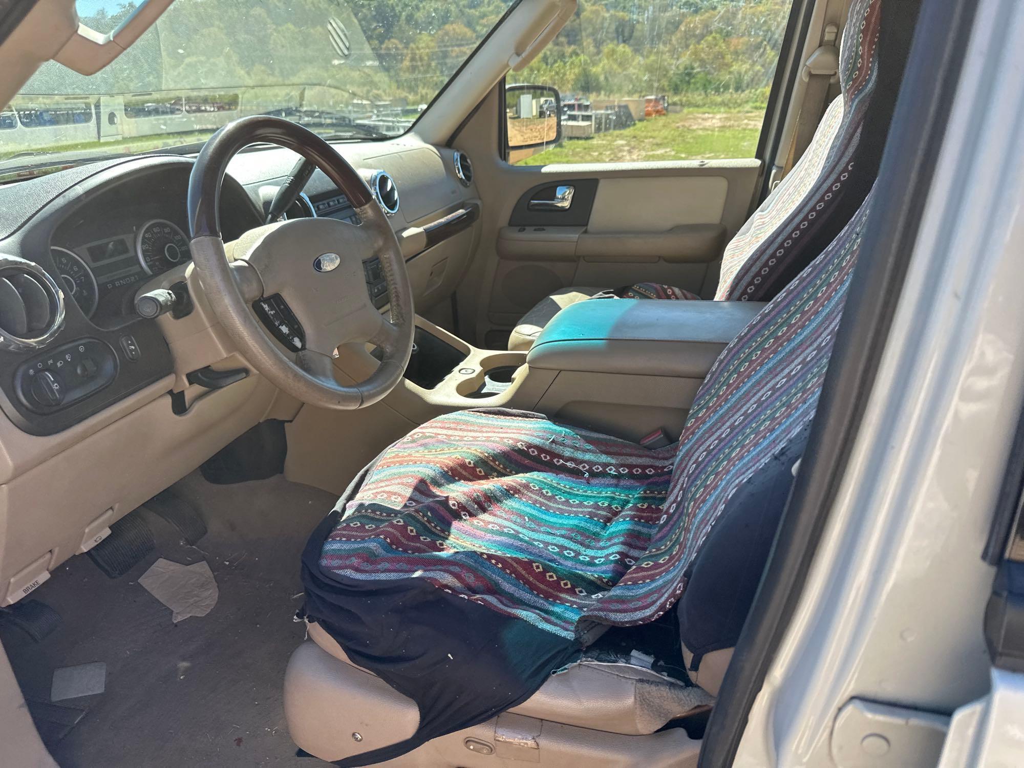 2005 Ford Expedition