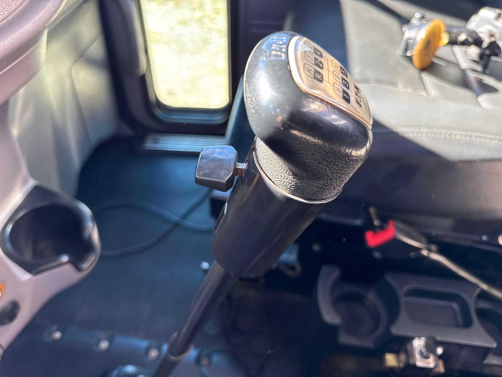 2019 Peterbilt 389