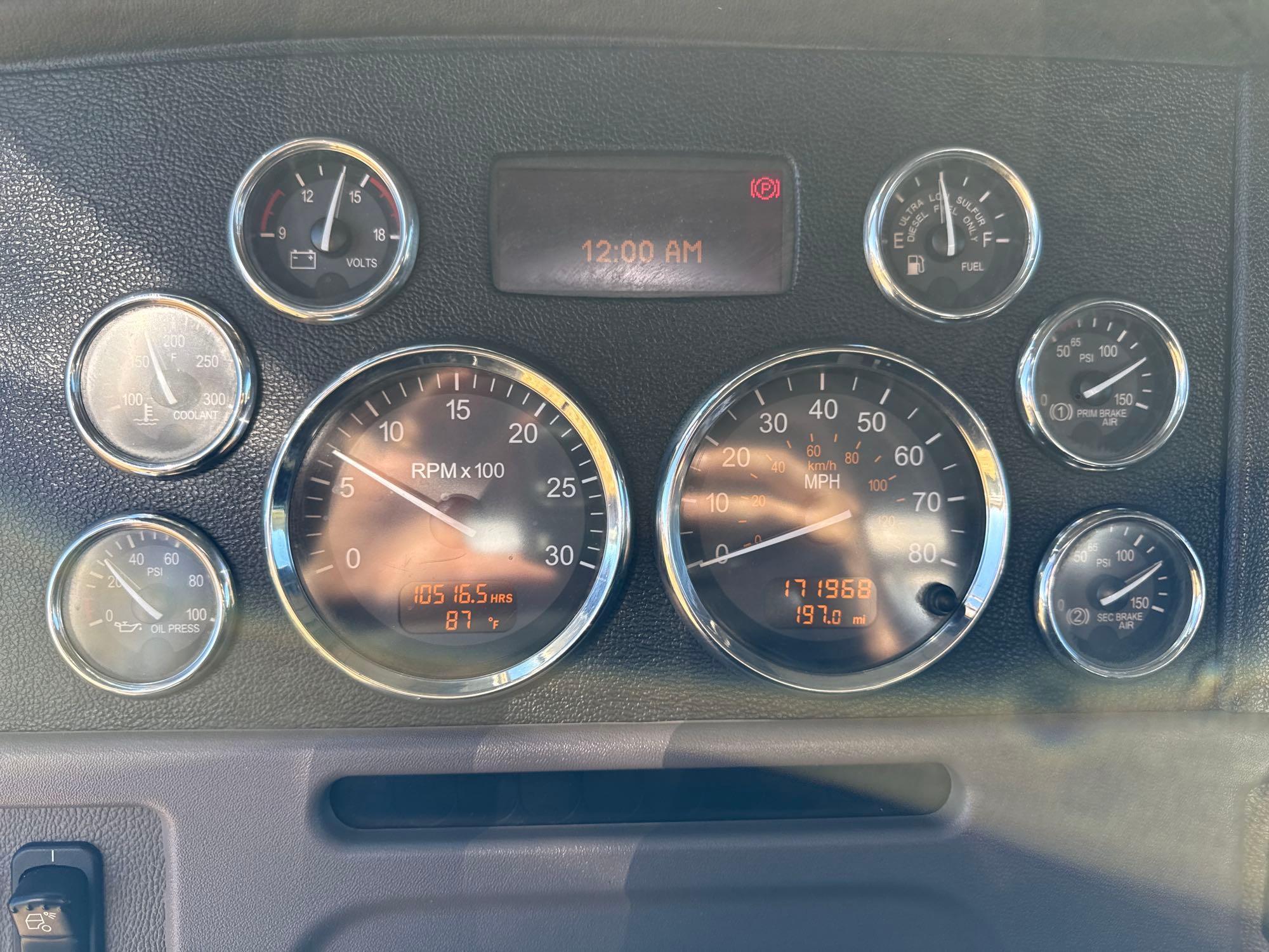 2019 Peterbilt 389