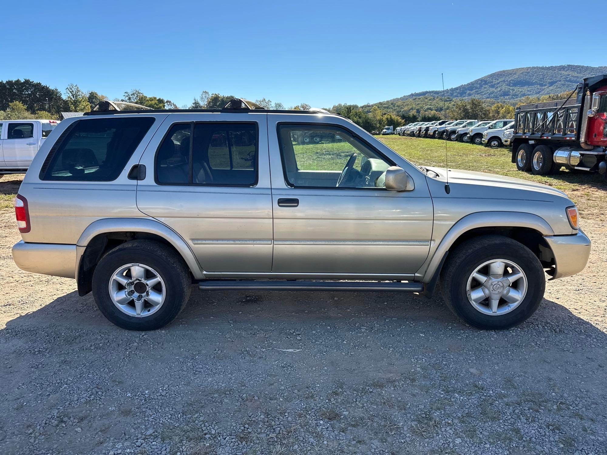 2001 Nissan PATHFINDER