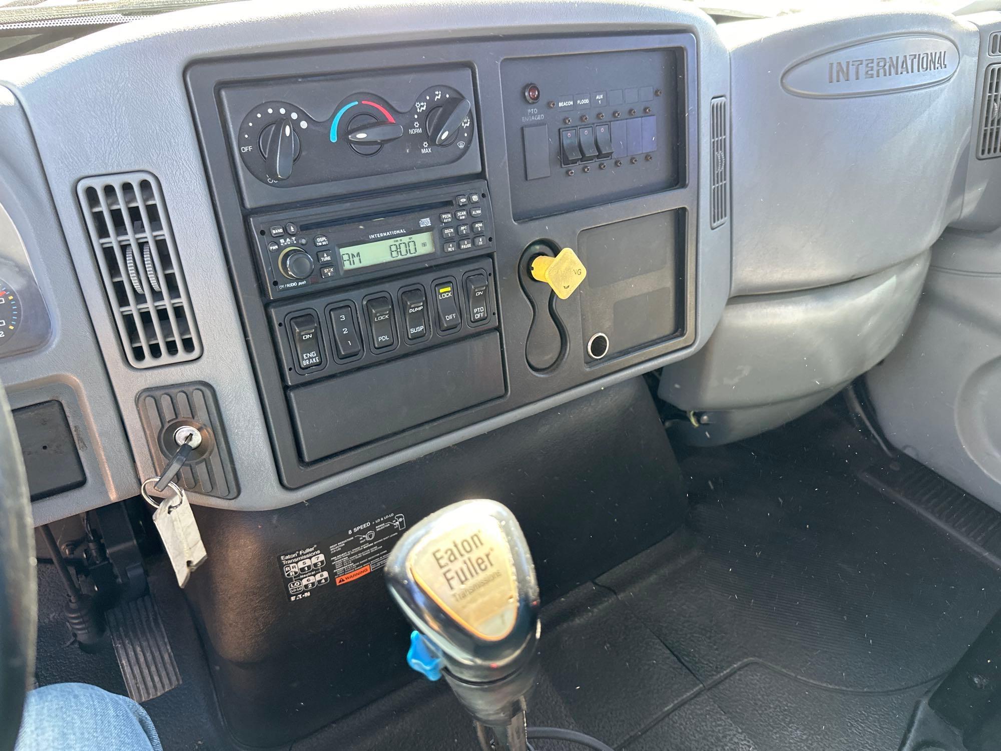 2005 International 7400
