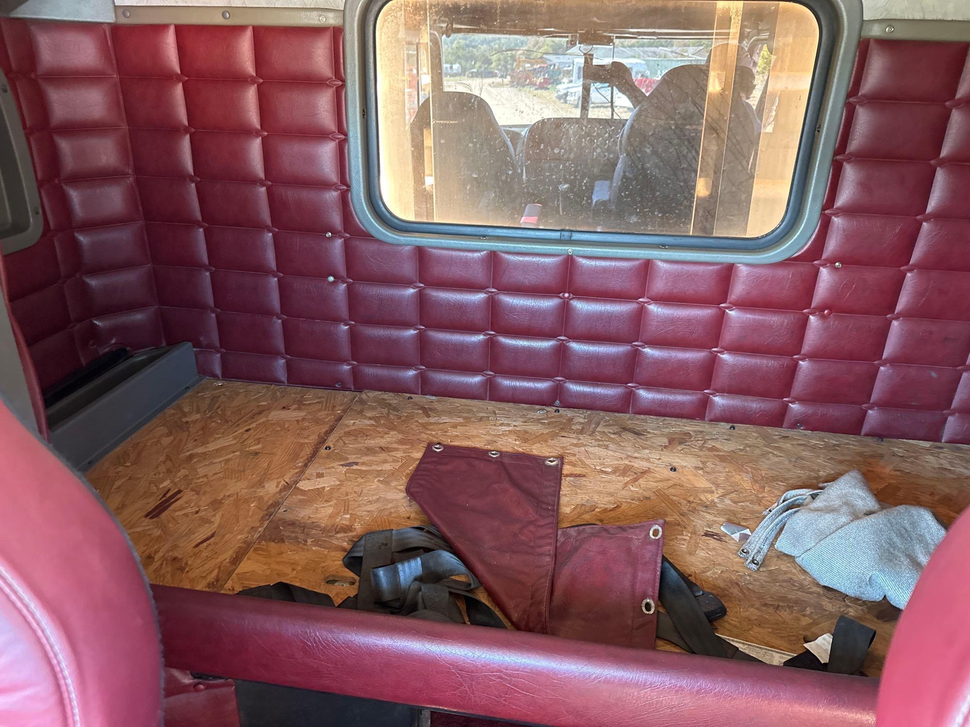 2001 Peterbilt 378