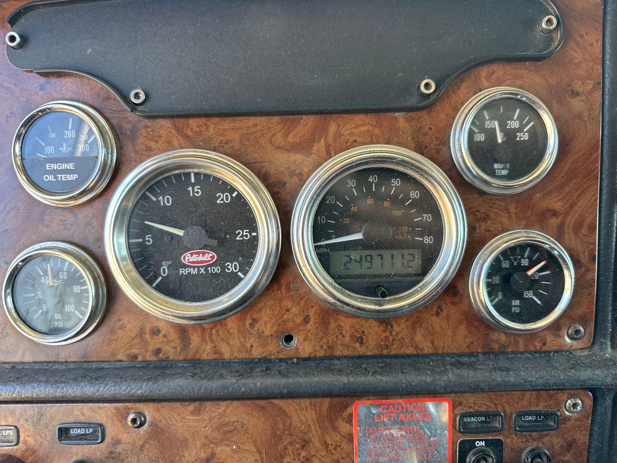 2001 Peterbilt 378