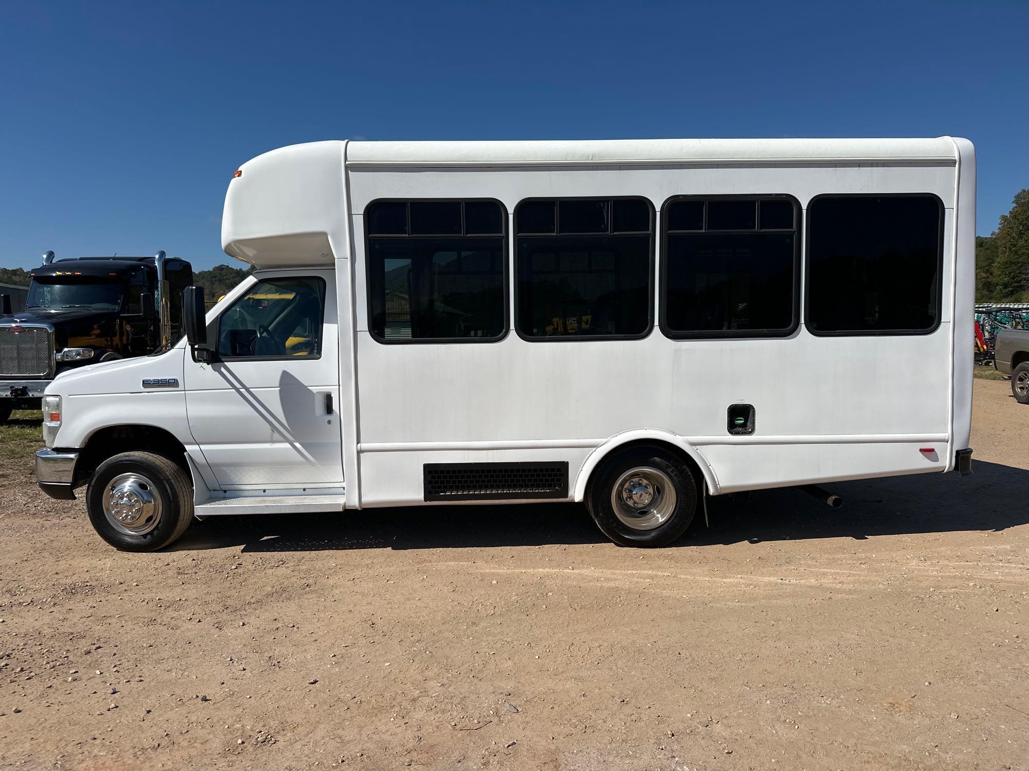 2017 Ford ECONOLINE