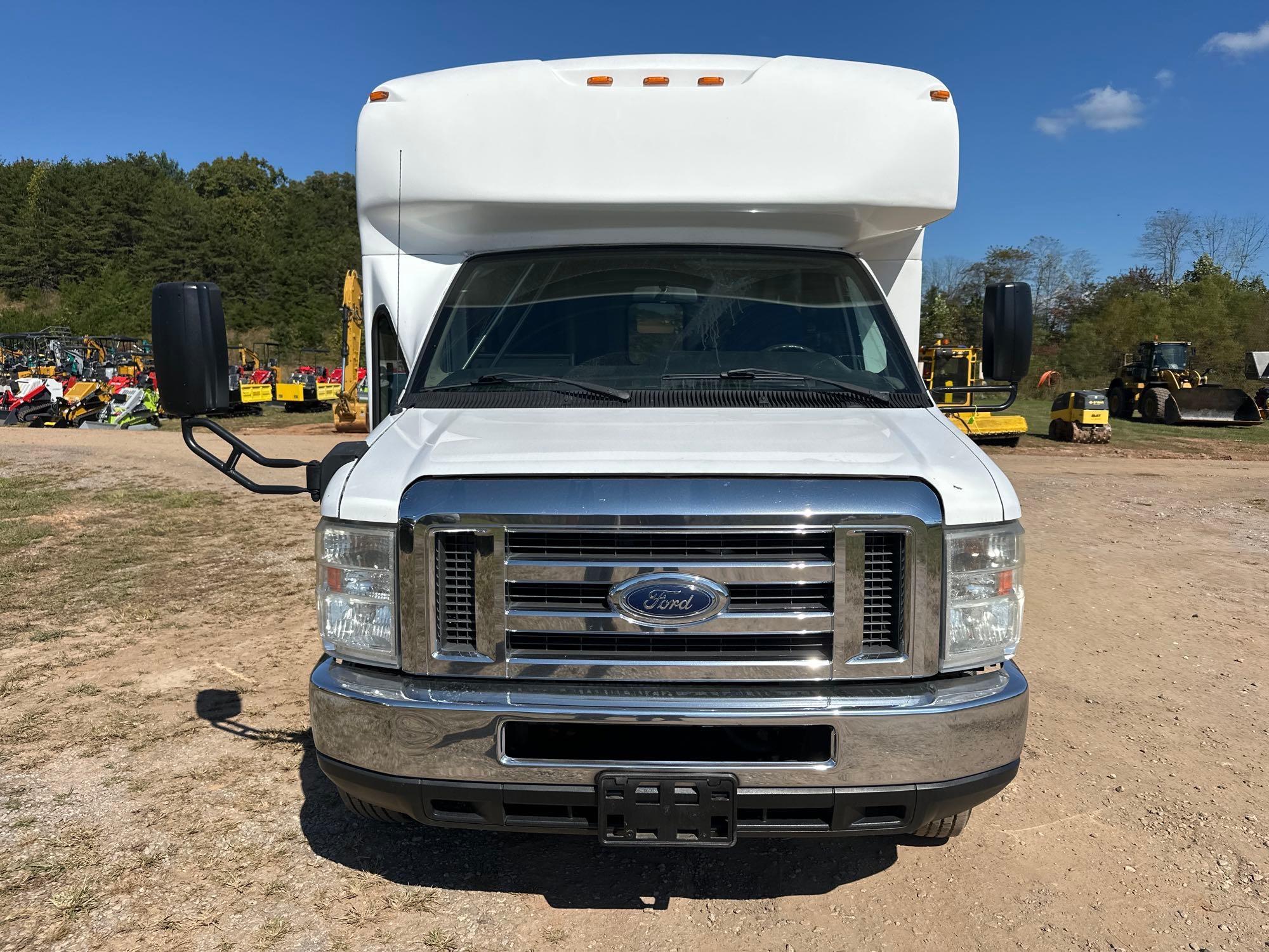 2017 Ford ECONOLINE