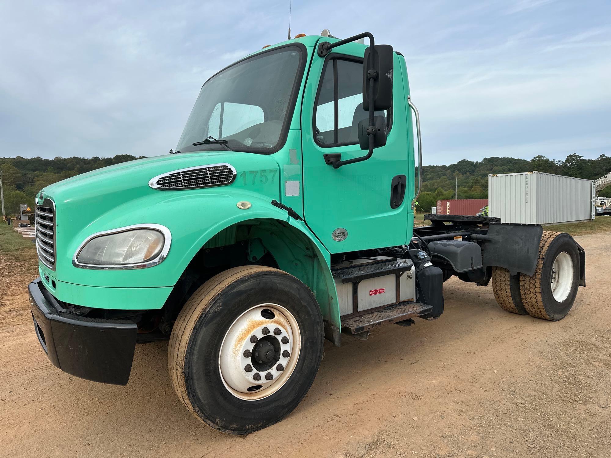 2016 Freightliner M2 106