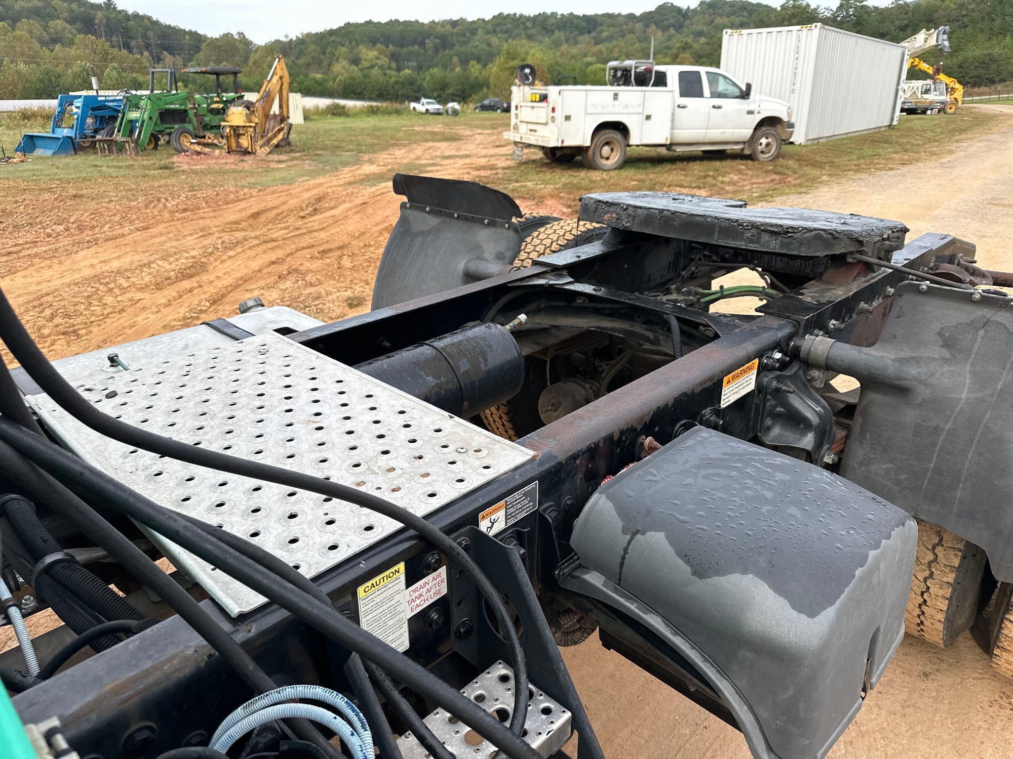 2016 Freightliner M2 106