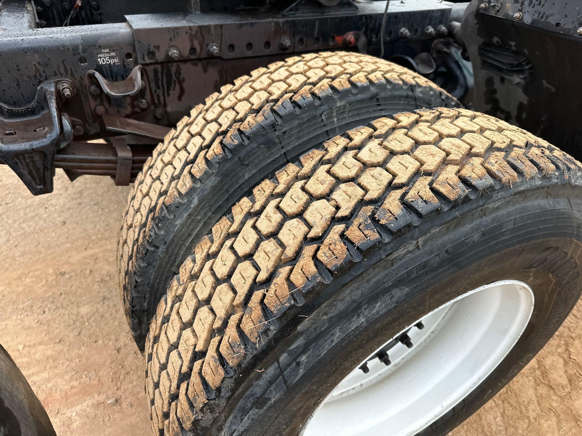 2016 Freightliner M2 106