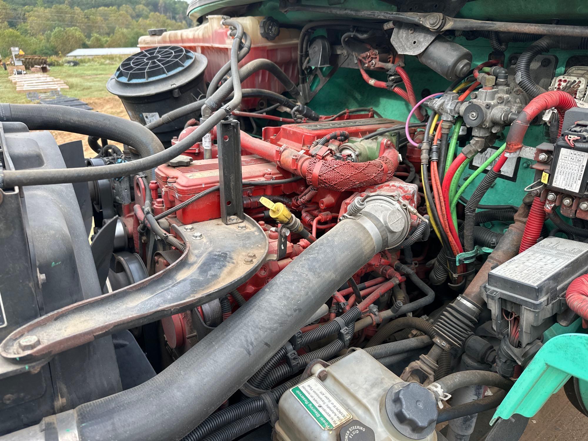 2016 Freightliner M2 106