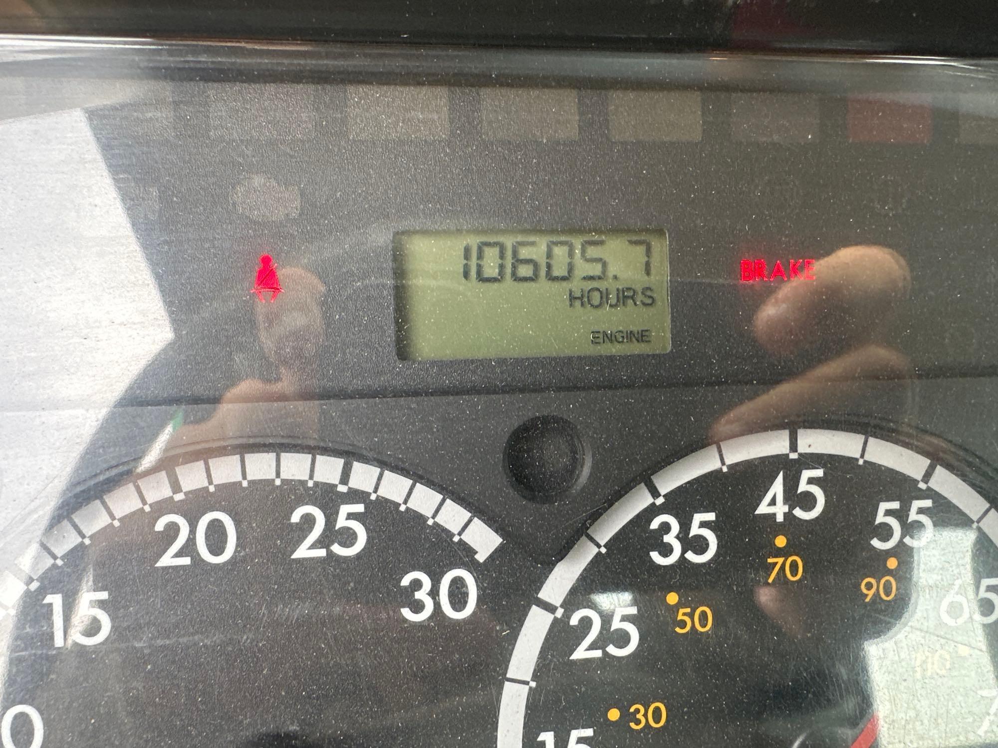 2016 Freightliner M2 106