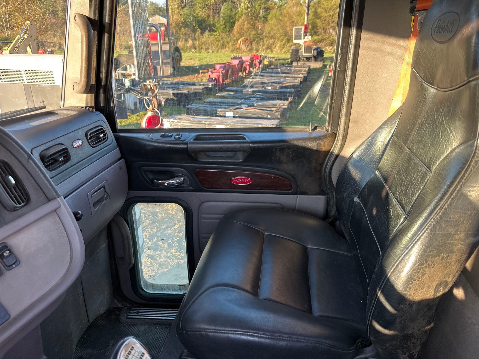 2012 Peterbilt 388