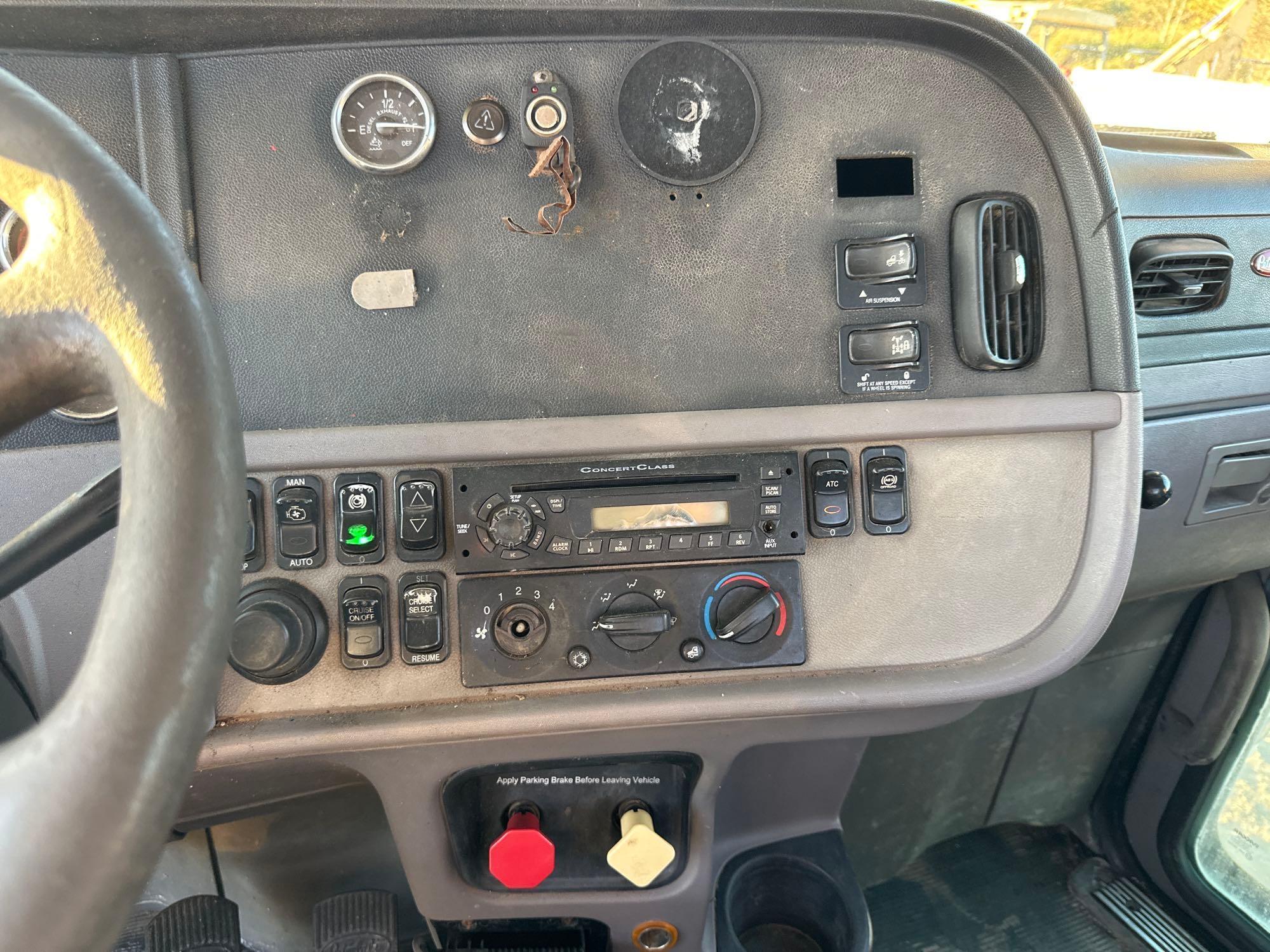 2012 Peterbilt 388