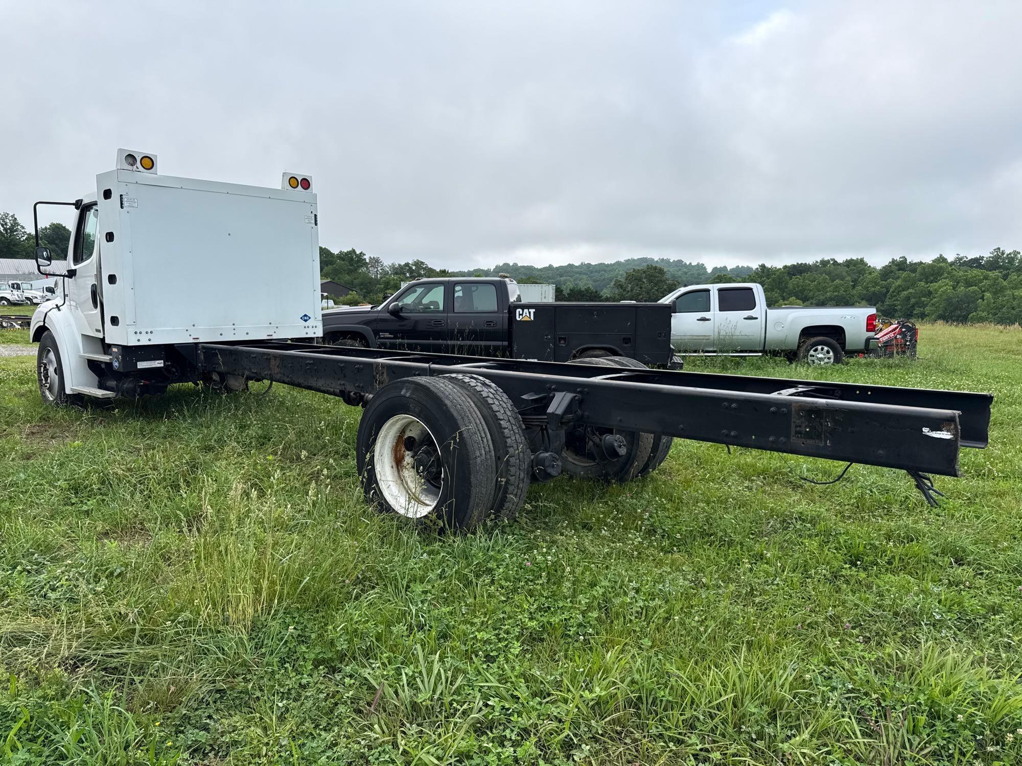 2014 Freightliner M2