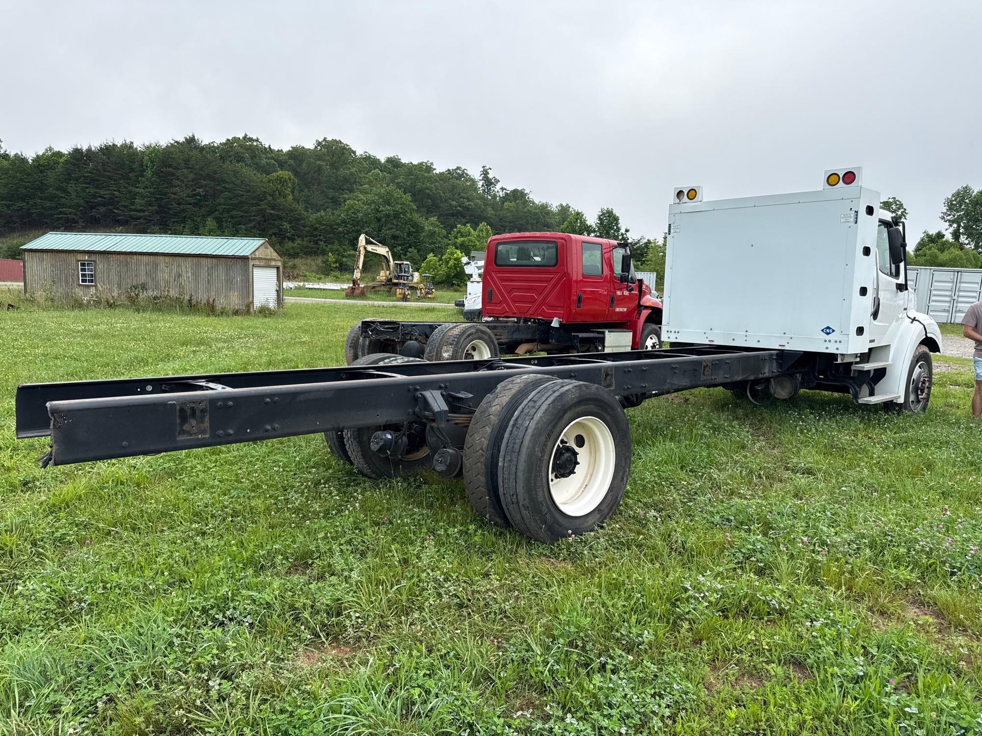 2014 Freightliner M2