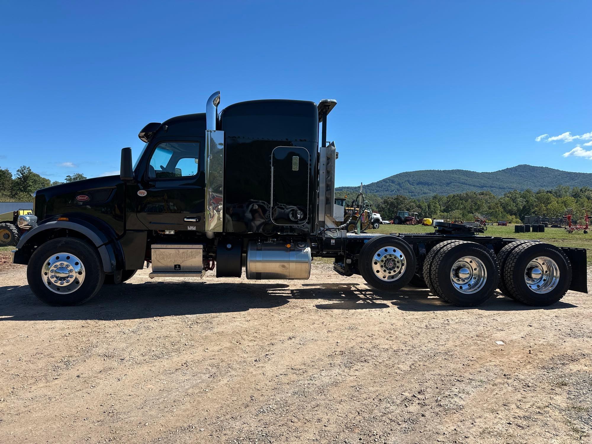 2025 Peterbilt 567