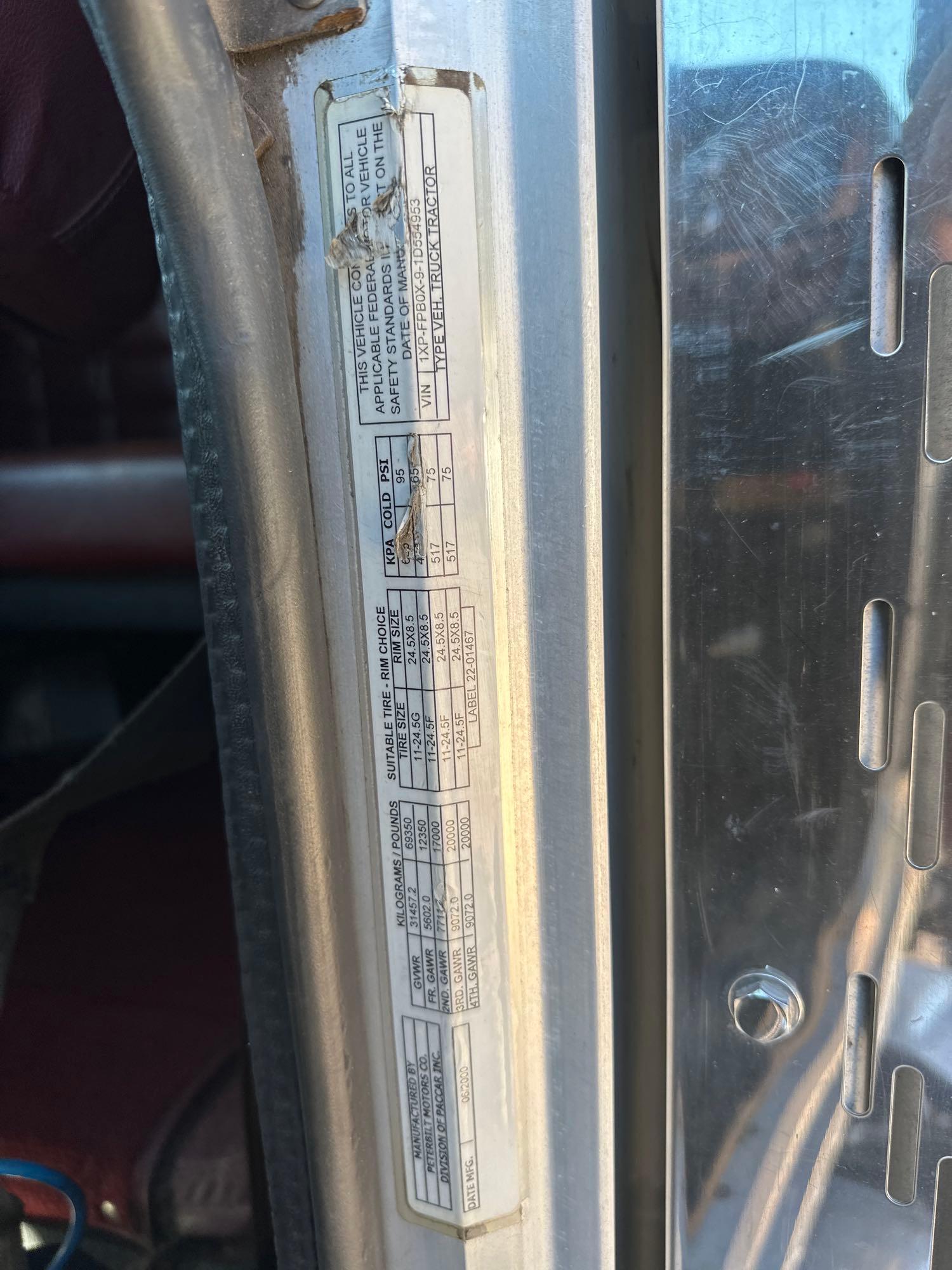2001 Peterbilt 378