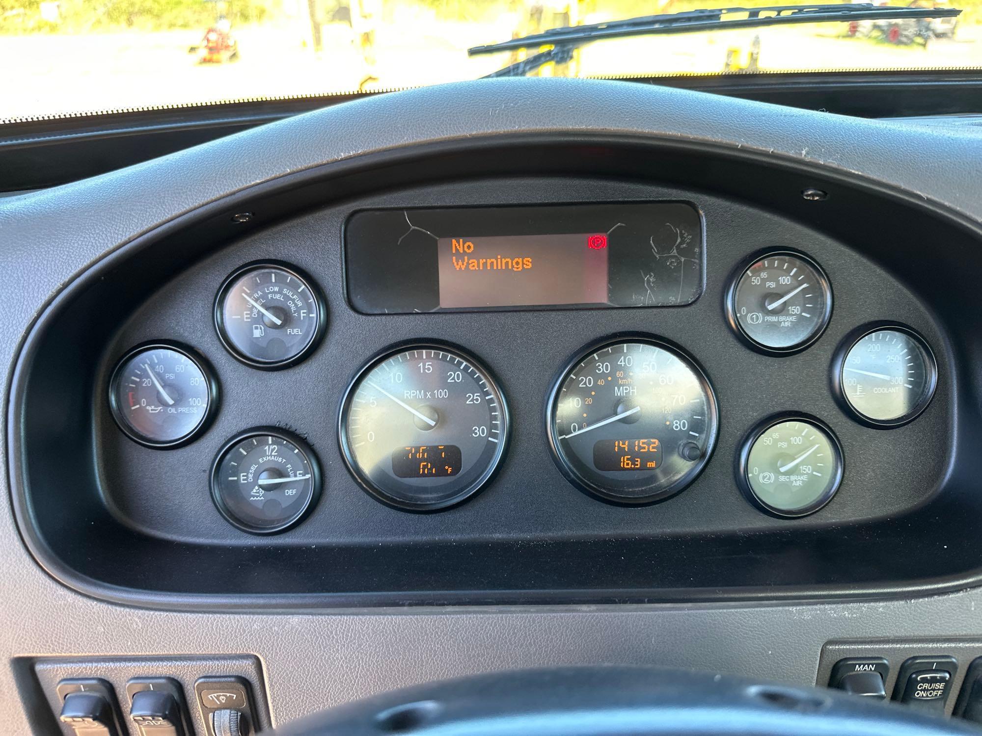 2017 Peterbilt 337
