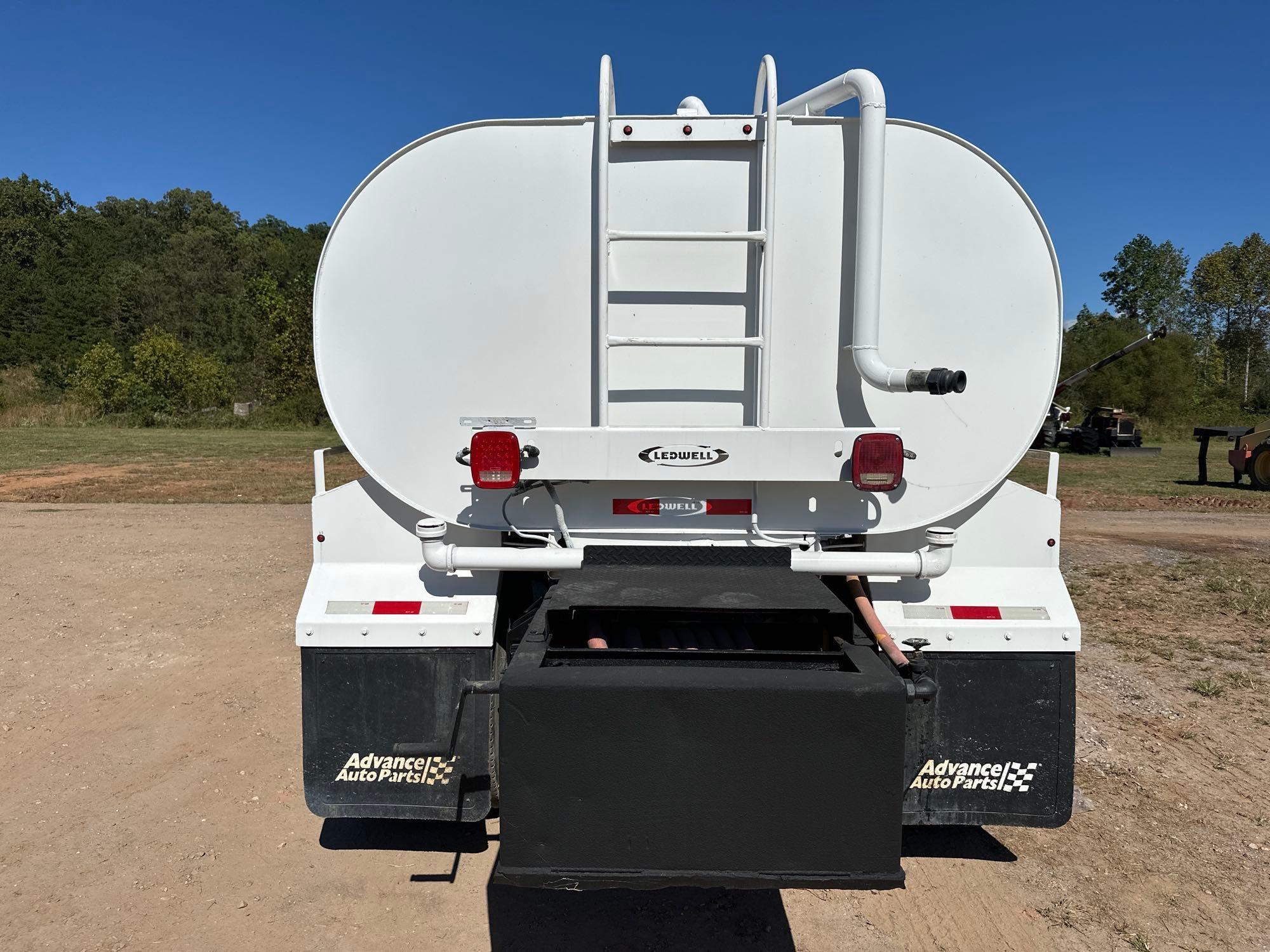 2017 Peterbilt 337