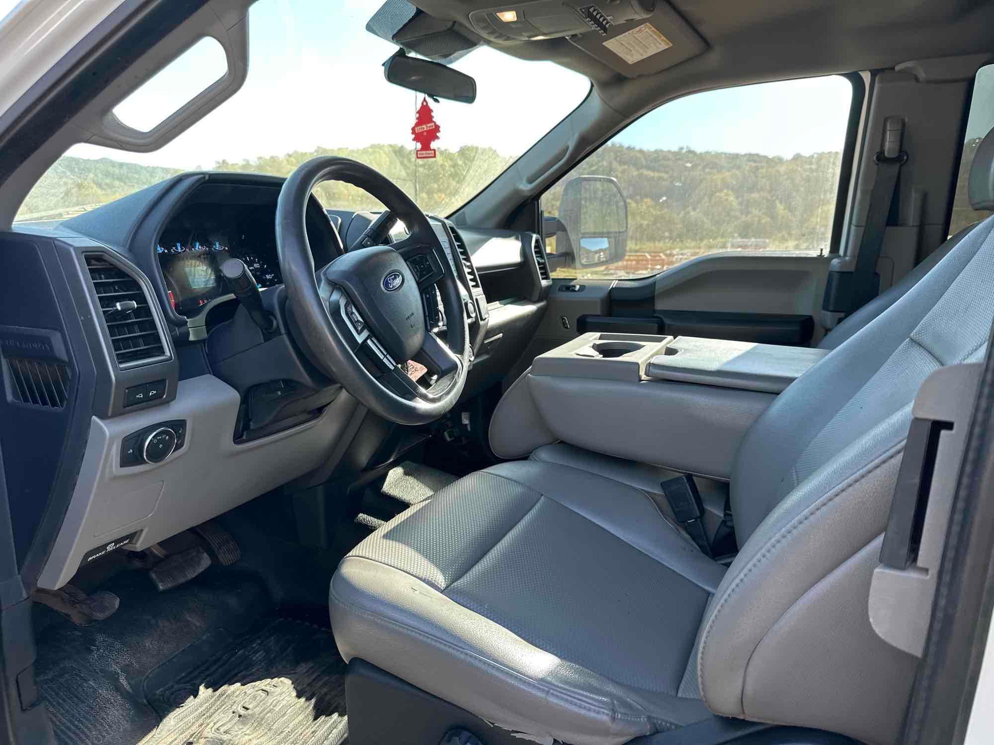 2022 Ford F-350 XL