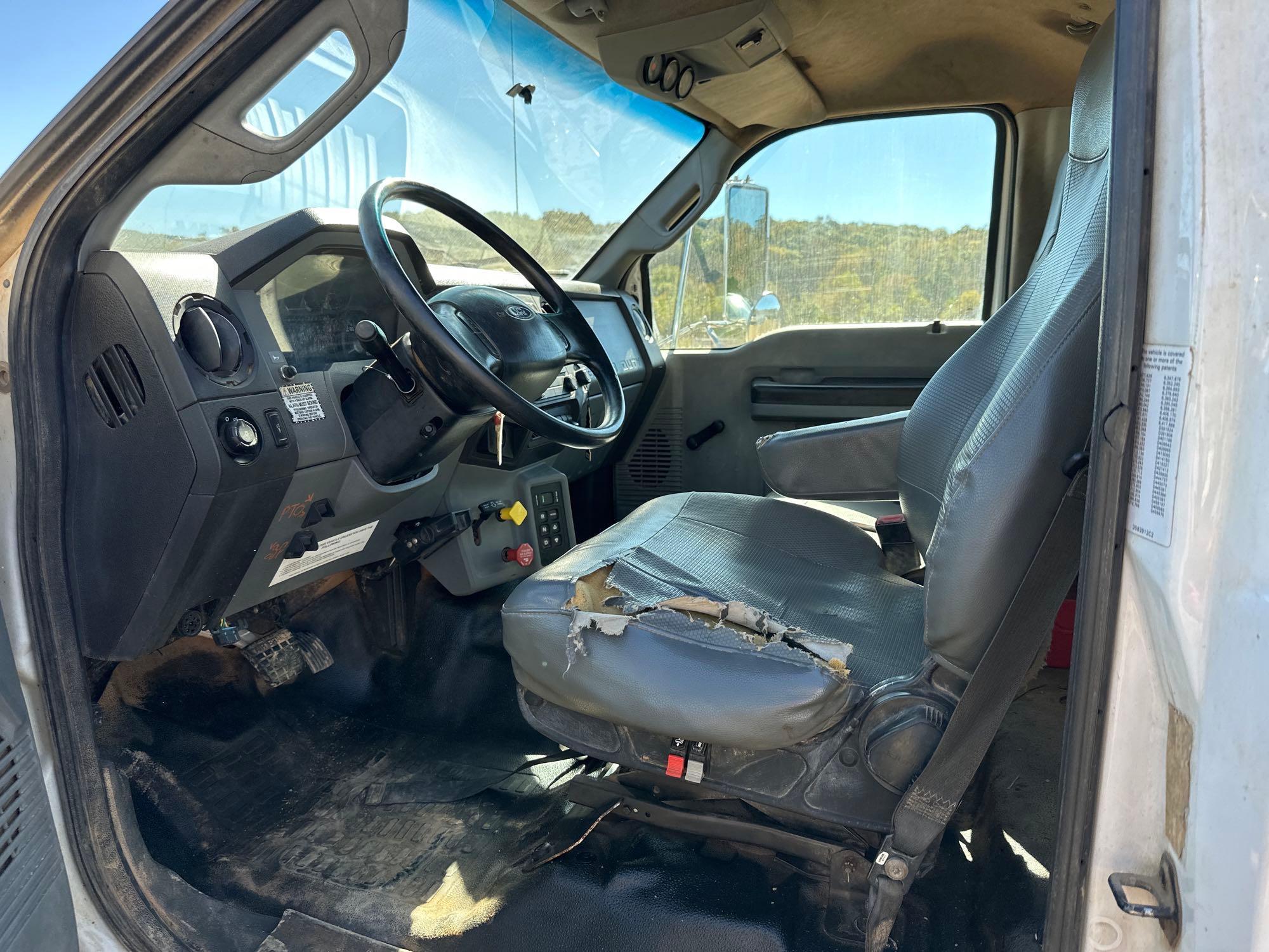 2015 Ford F750