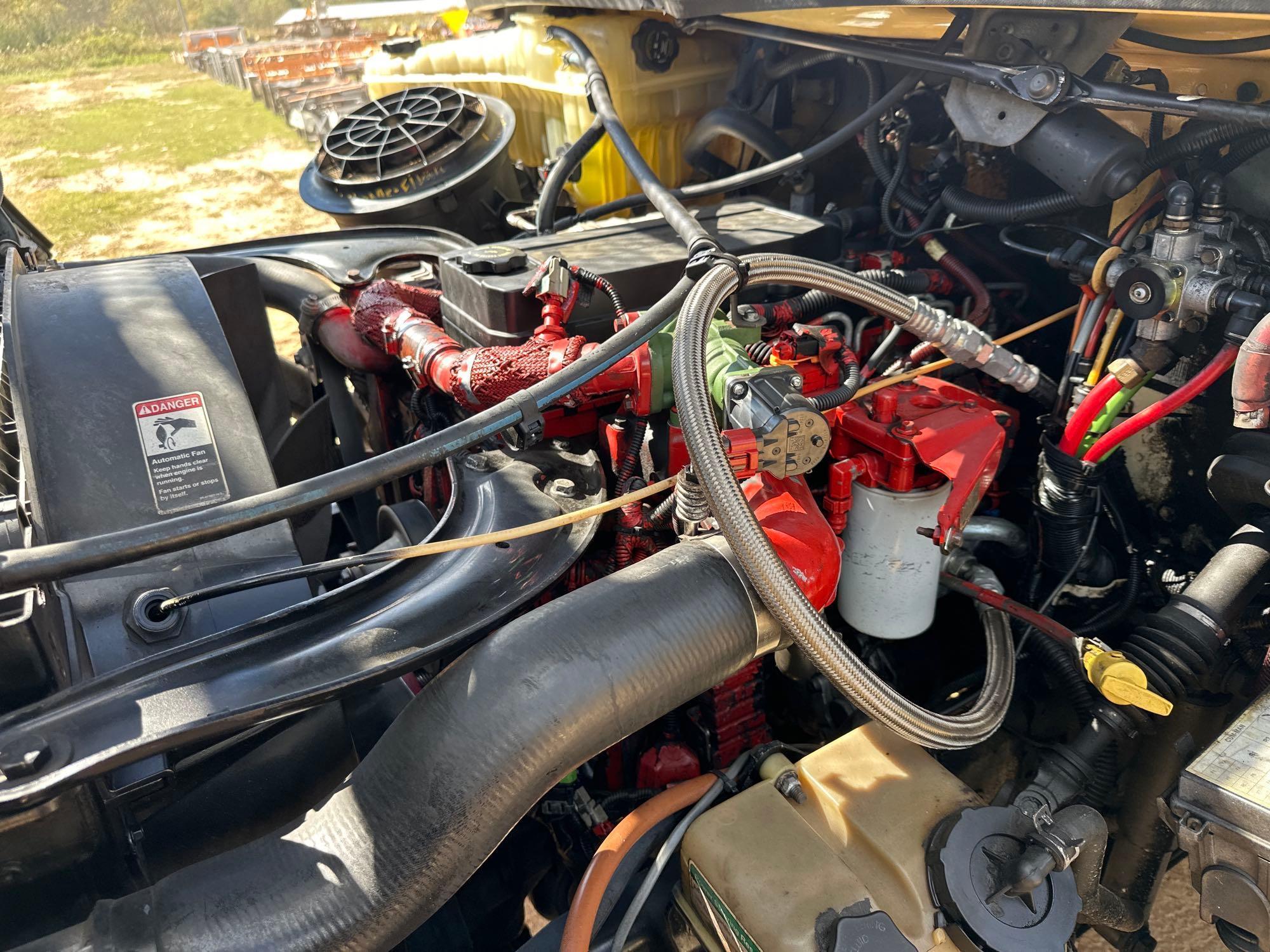 2013 Freightliner M2 106