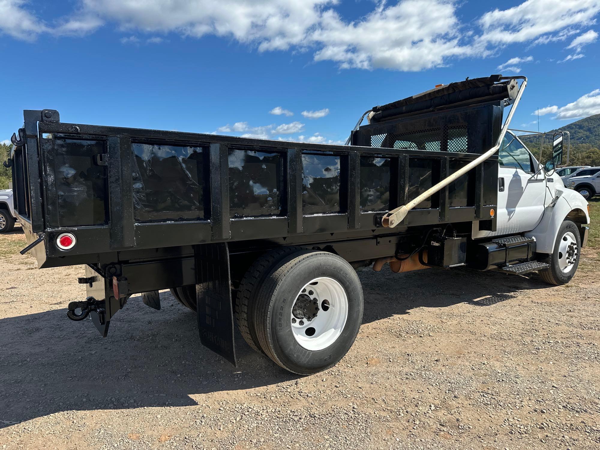 2007 Ford F650