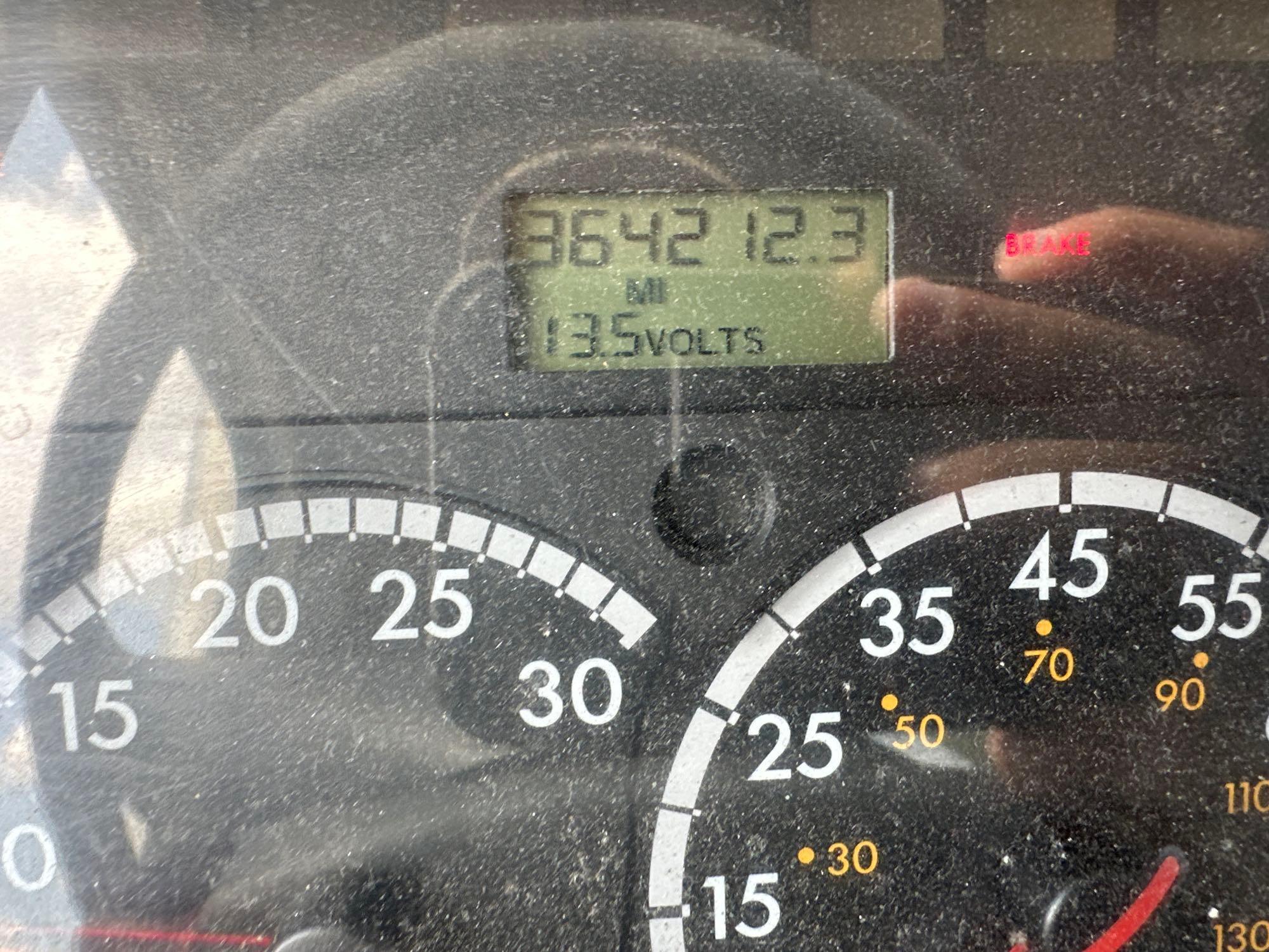 2010 Freightliner M2 106