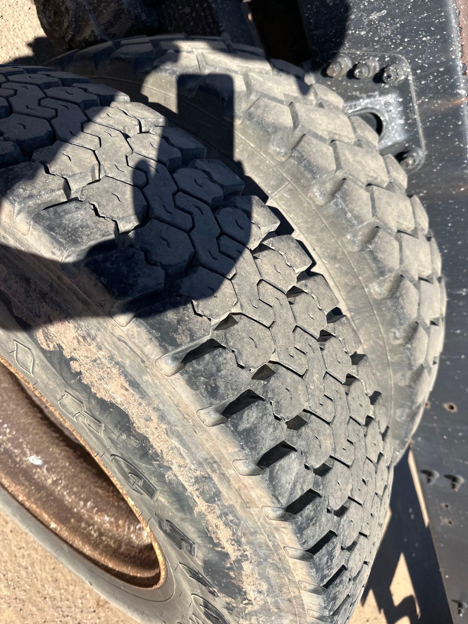 2004 Sterling L7500
