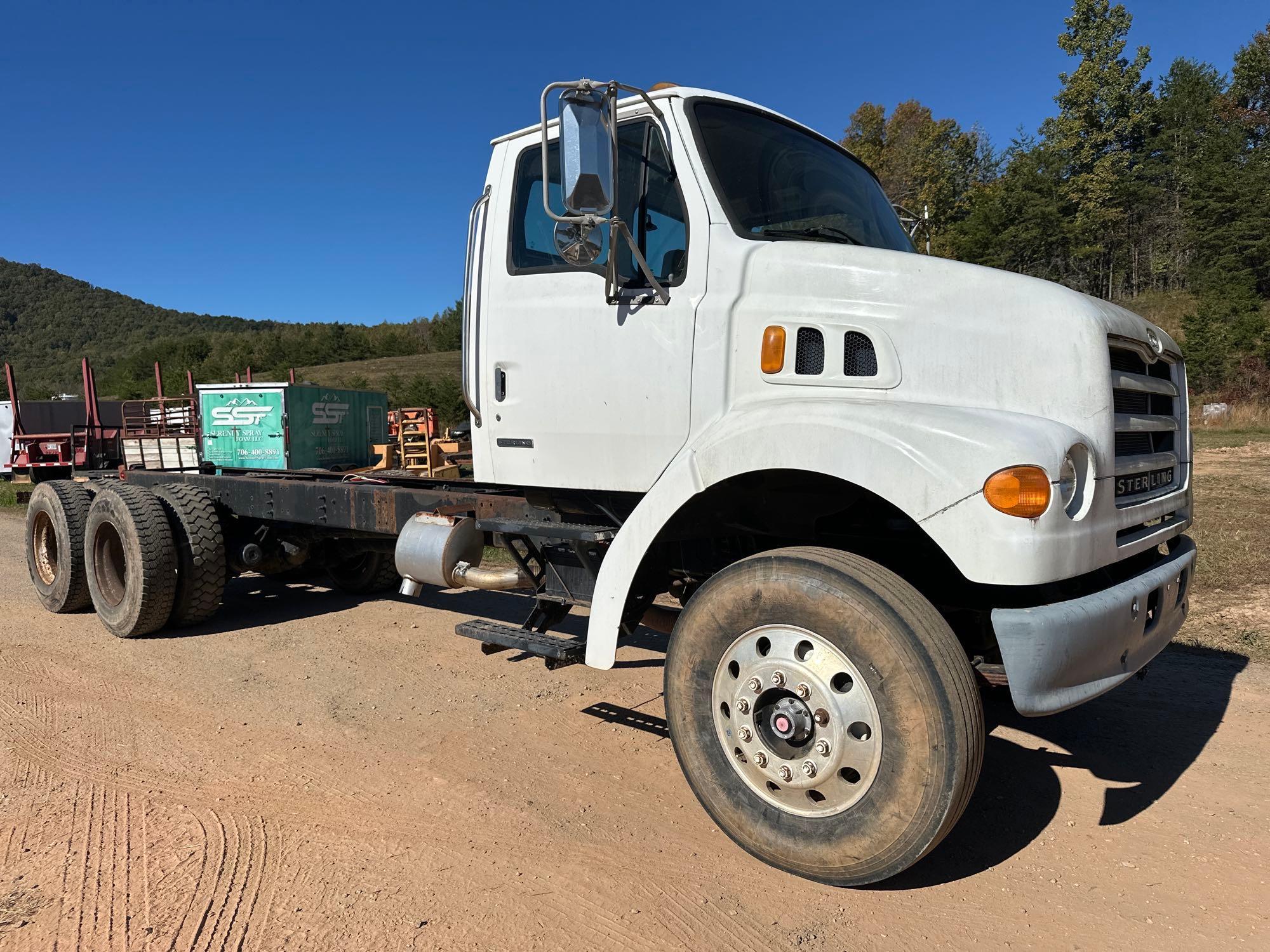 2004 Sterling L7500