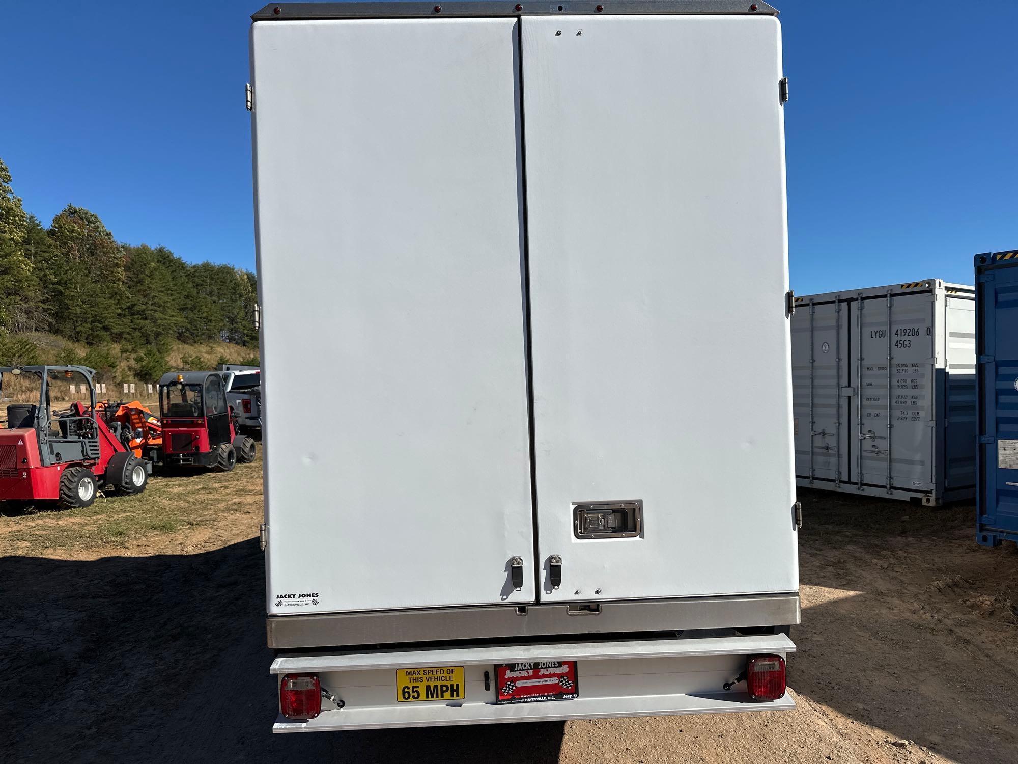 2023 Ford E350