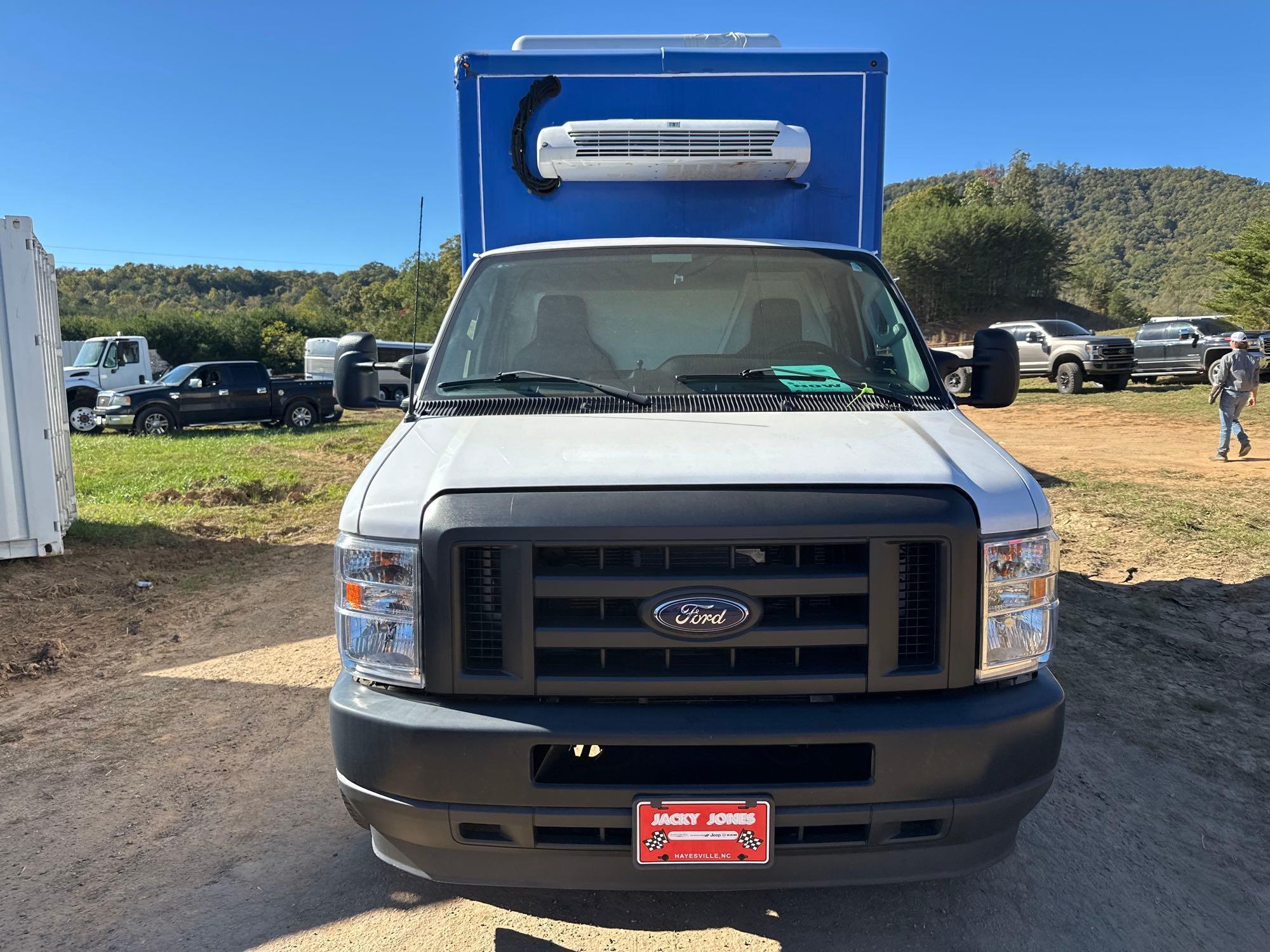 2023 Ford E350